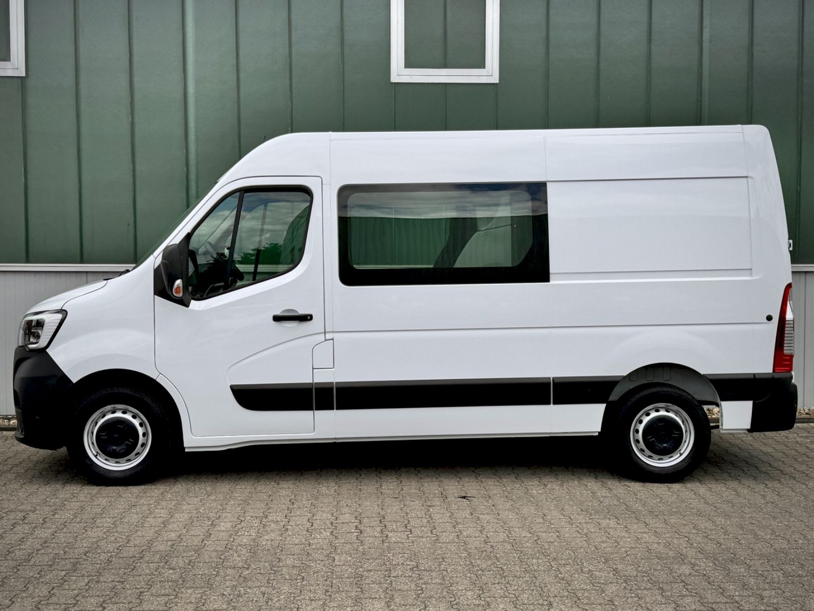 Fahrzeugabbildung Renault Master III Kasten L2H2 Doka *7-SITZE|PDC|KLIMA*