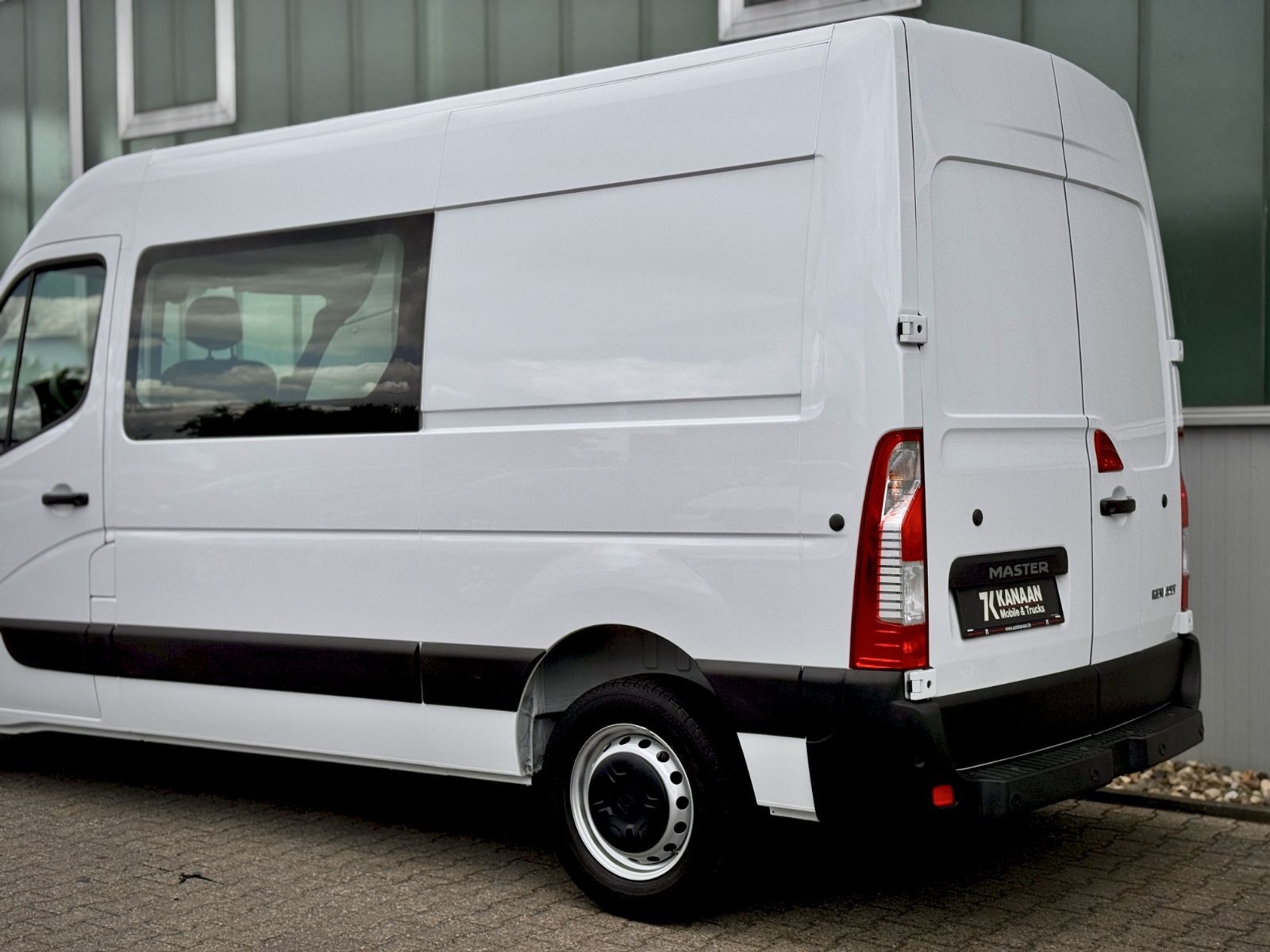 Fahrzeugabbildung Renault Master III Kasten L2H2 Doka *7-SITZE|PDC|KLIMA*