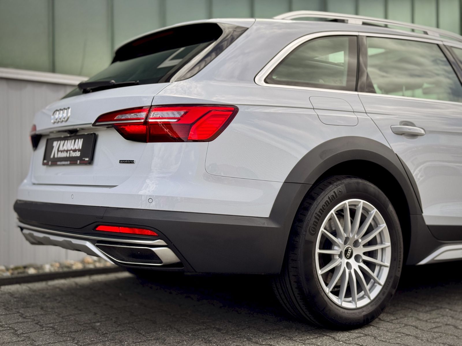 Fahrzeugabbildung Audi A4 Avant Allroad 40TDI Quattro *ASSIST|AHK|PANO*