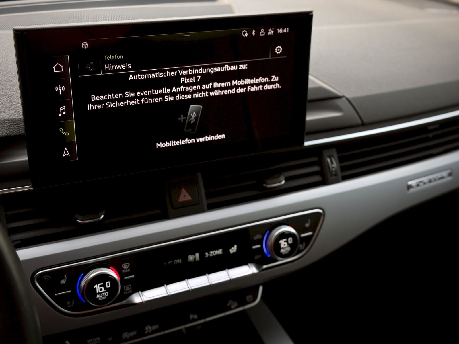 Fahrzeugabbildung Audi A4 Avant Allroad 40TDI Quattro *ASSIST|AHK|PANO*