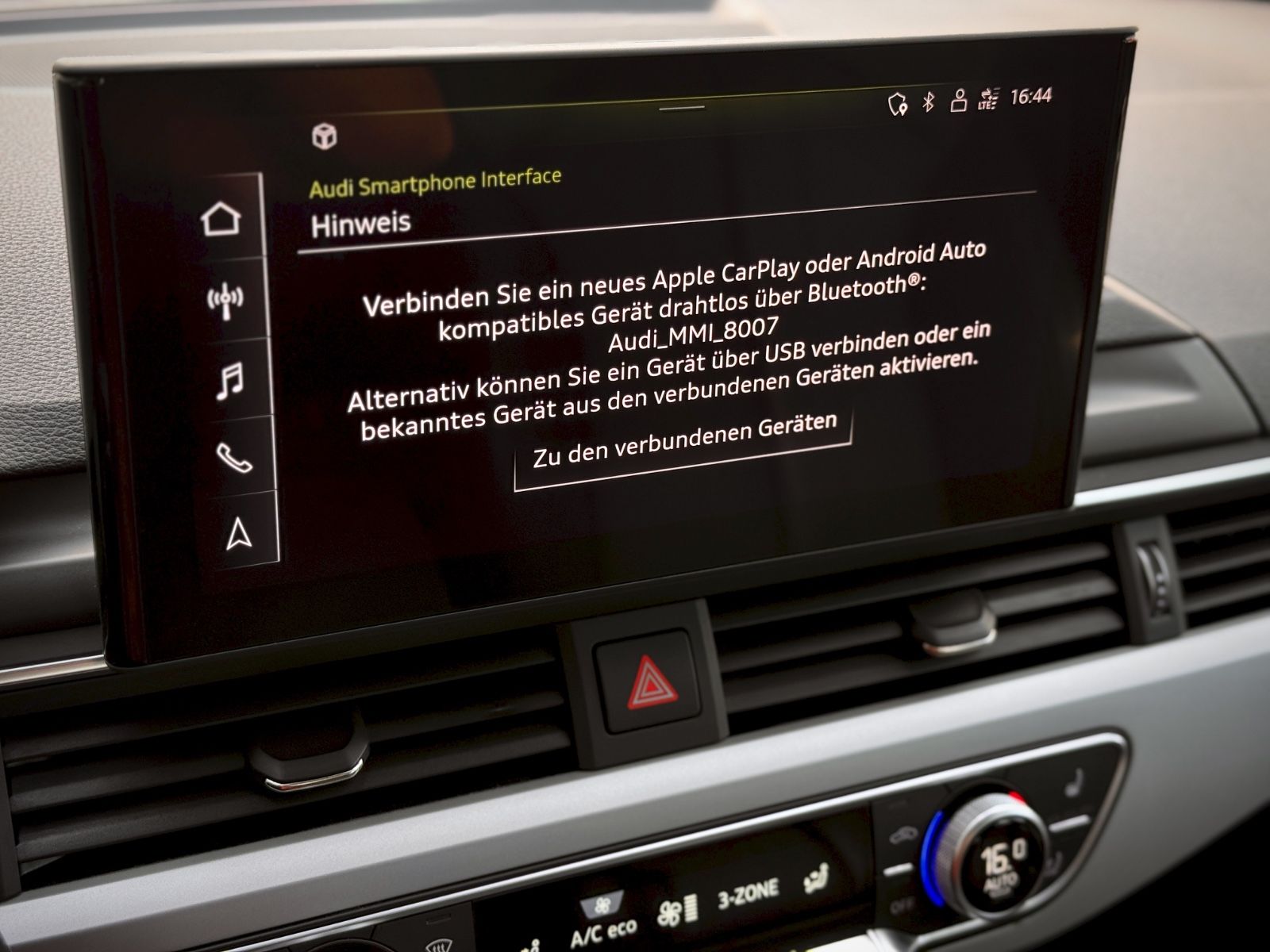Fahrzeugabbildung Audi A4 Avant Allroad 40TDI Quattro *ASSIST|AHK|PANO*