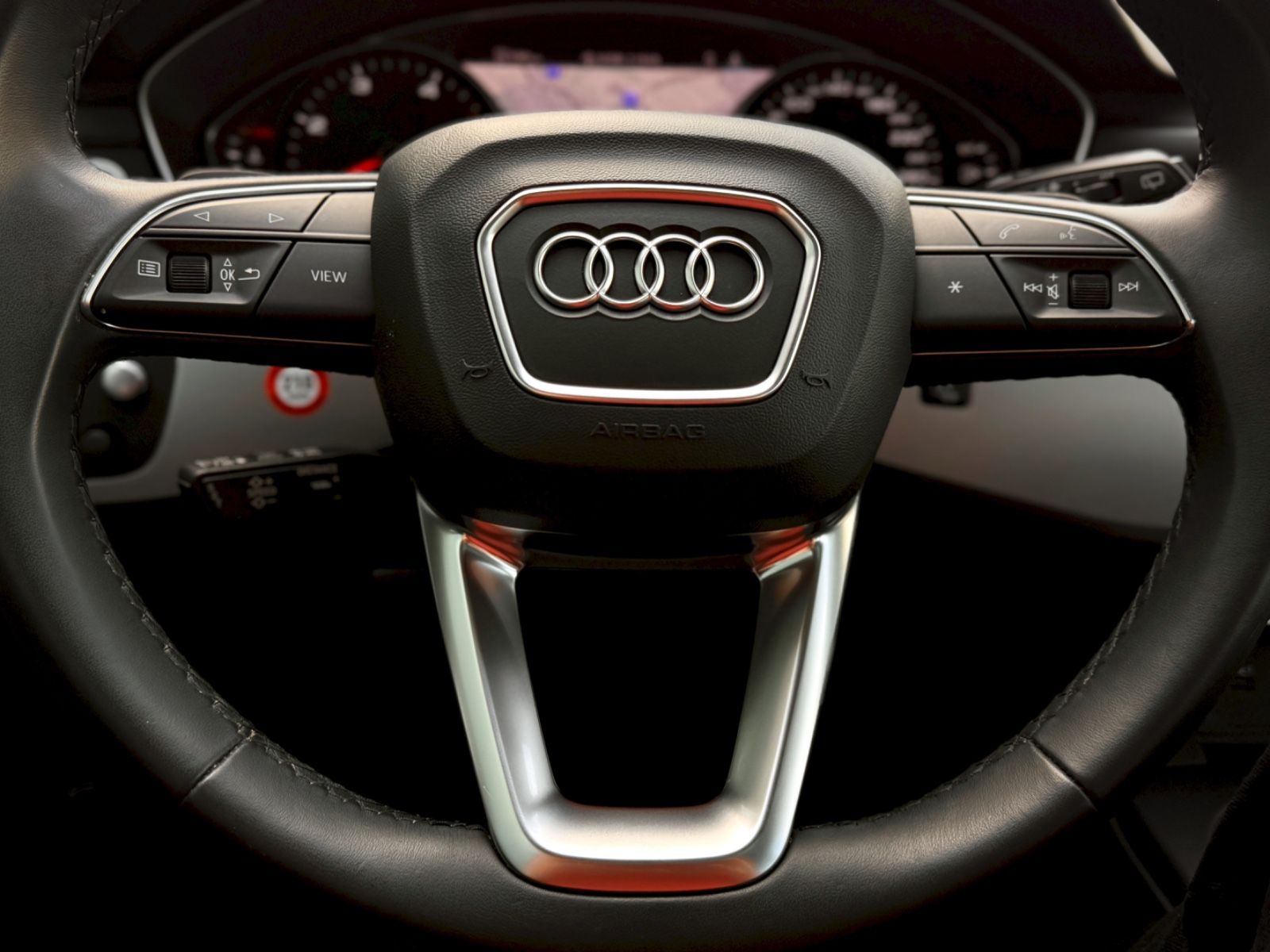 Fahrzeugabbildung Audi A4 Avant Allroad 40TDI Quattro *ASSIST|AHK|PANO*