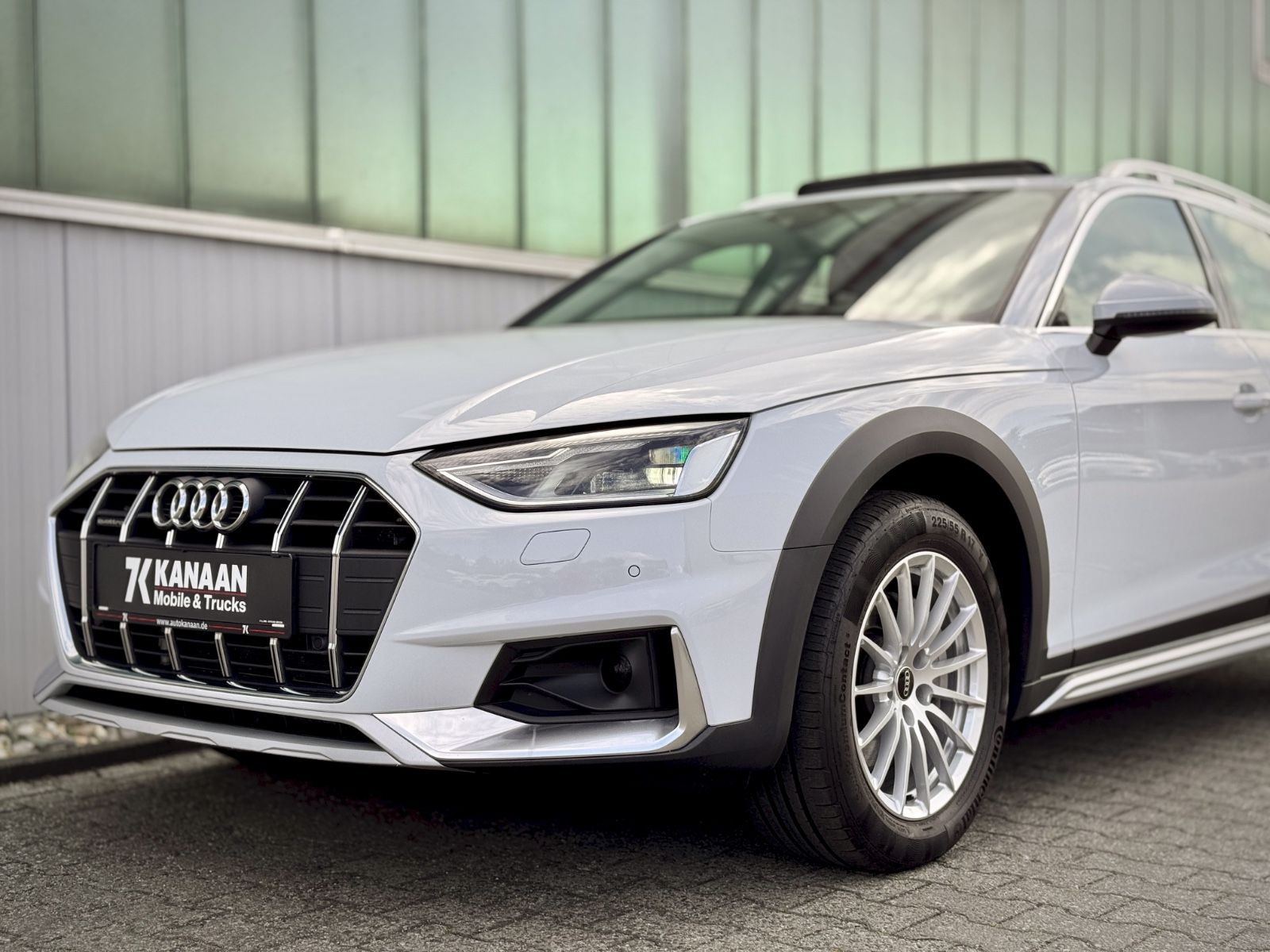 Fahrzeugabbildung Audi A4 Avant Allroad 40TDI Quattro *ASSIST|AHK|PANO*