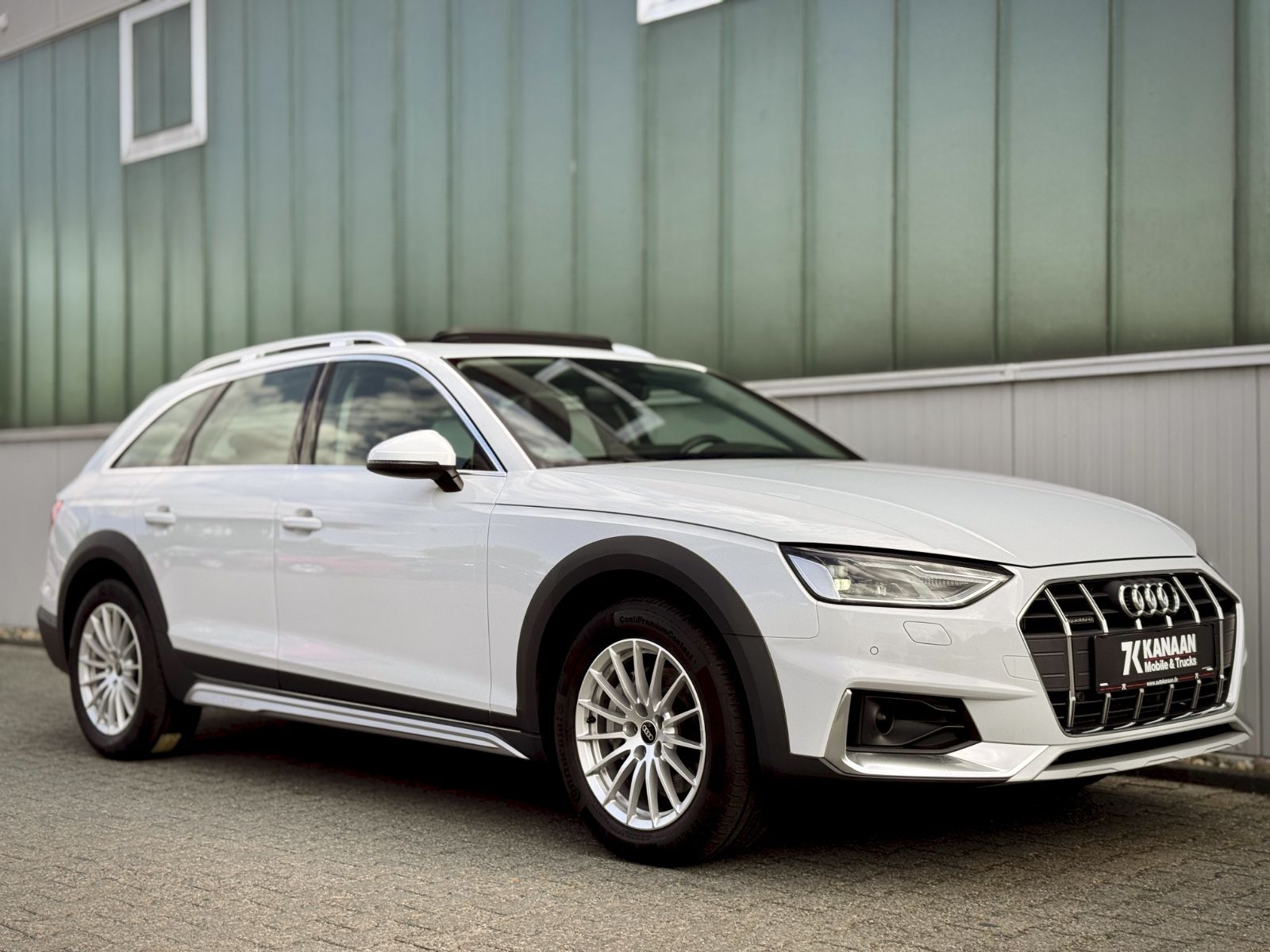 Fahrzeugabbildung Audi A4 Avant Allroad 40TDI Quattro *ASSIST|AHK|PANO*