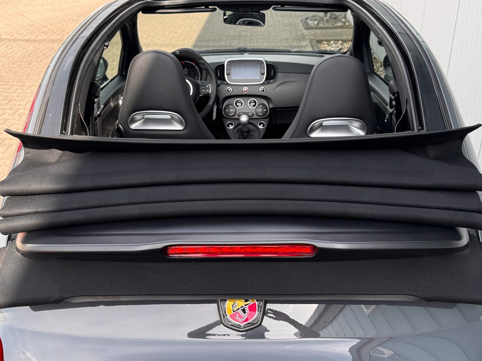 Fahrzeugabbildung Abarth 595 Cabriolet Competizione*LEDER|NAVI|PDC|STYLE*