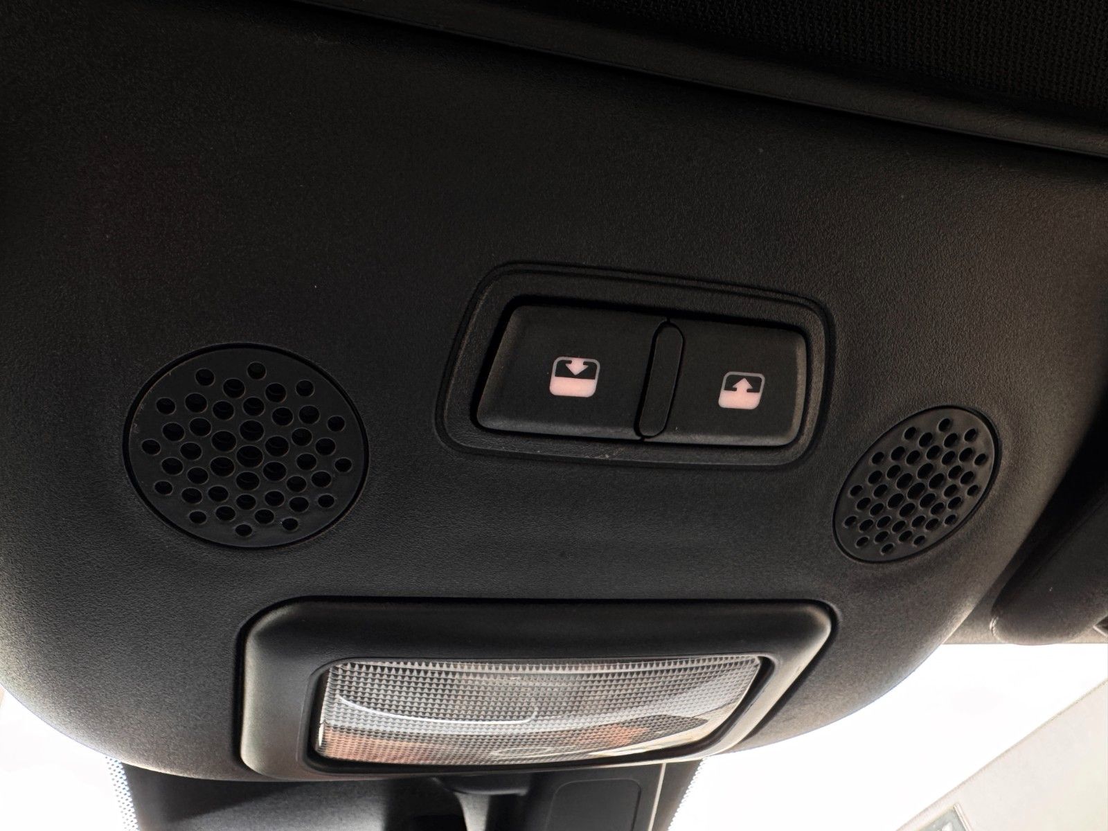 Fahrzeugabbildung Fiat Abarth 595 C Competizione*LEDER|NAVI|PDC|STYLE*
