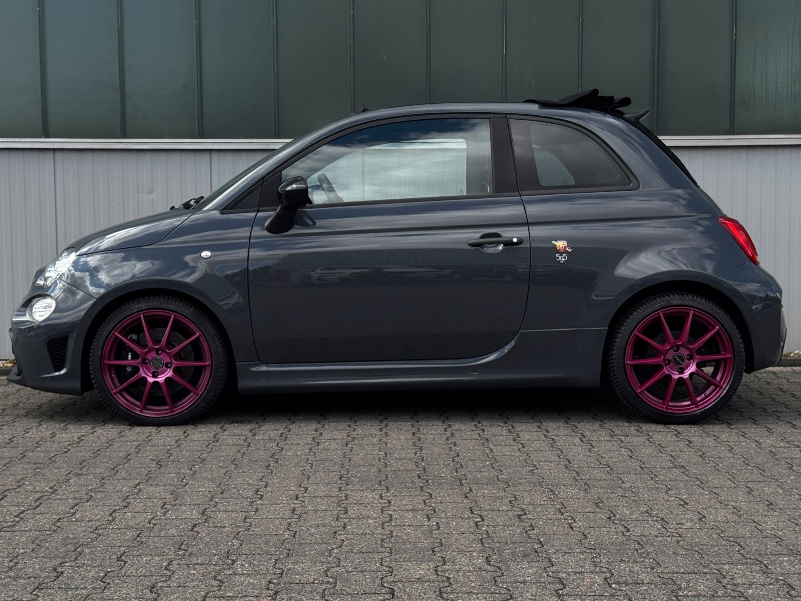 Fahrzeugabbildung Fiat Abarth 595 C Competizione*LEDER|NAVI|PDC|STYLE*