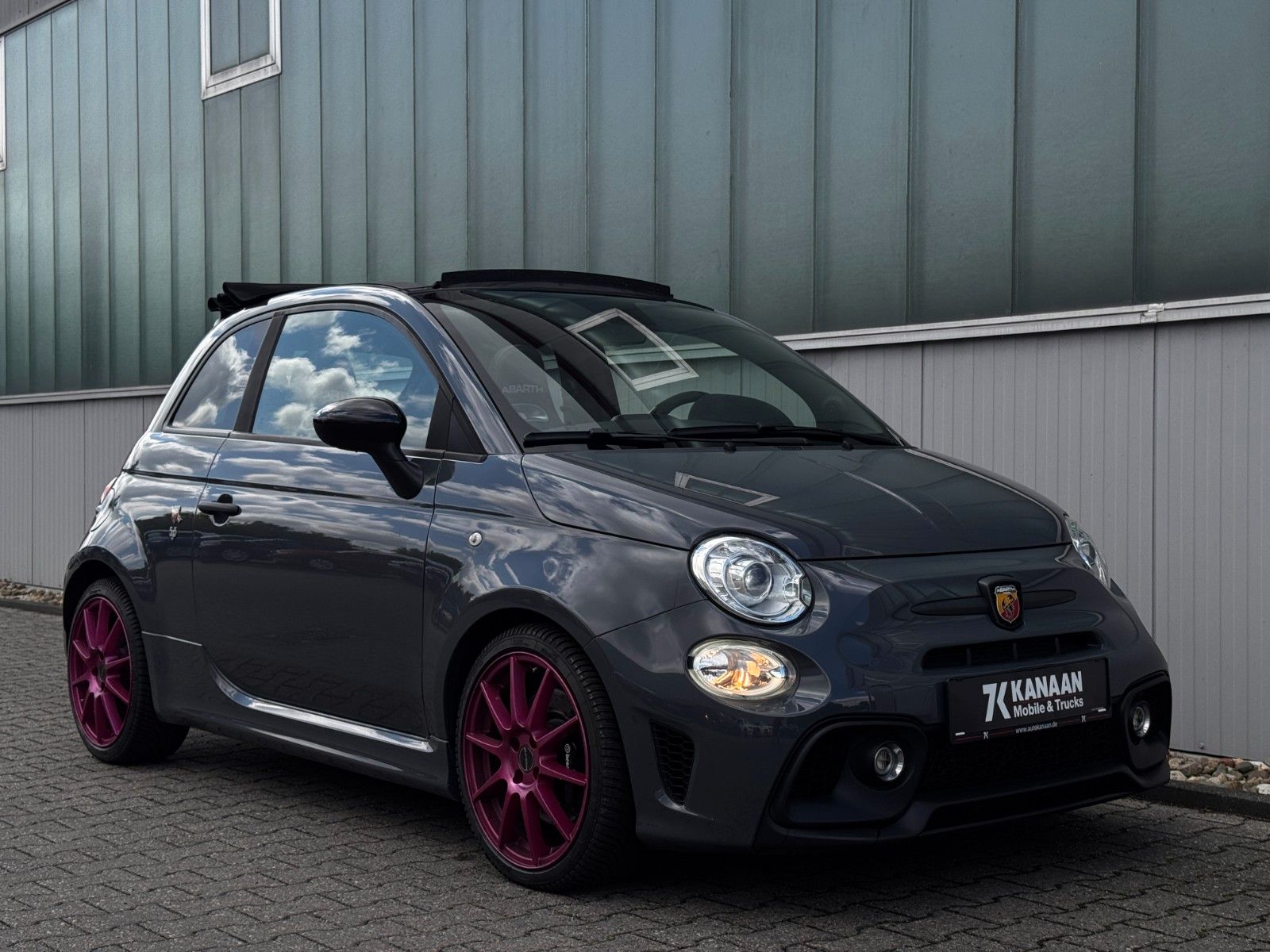 Fahrzeugabbildung Fiat Abarth 595 C Competizione*LEDER|NAVI|PDC|STYLE*