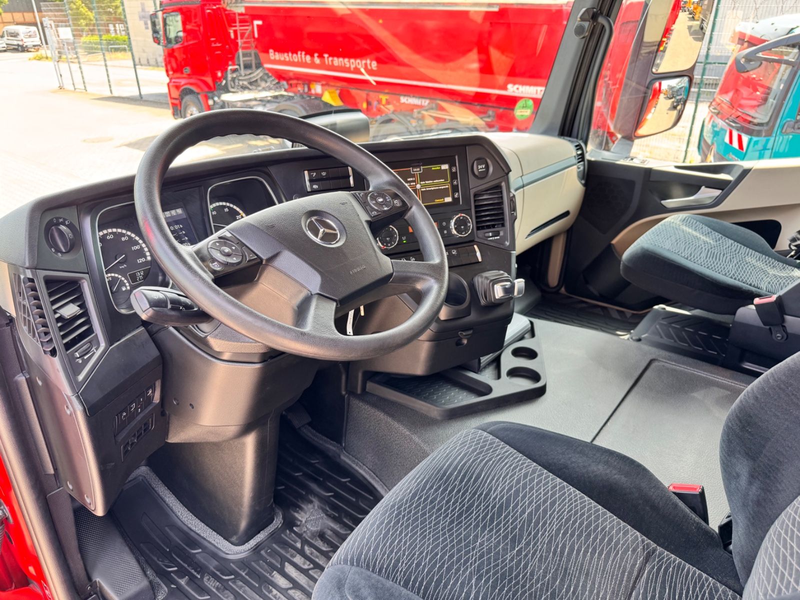 Fahrzeugabbildung Mercedes-Benz 1846 Actros  LS Kipphydraulik Alcoa