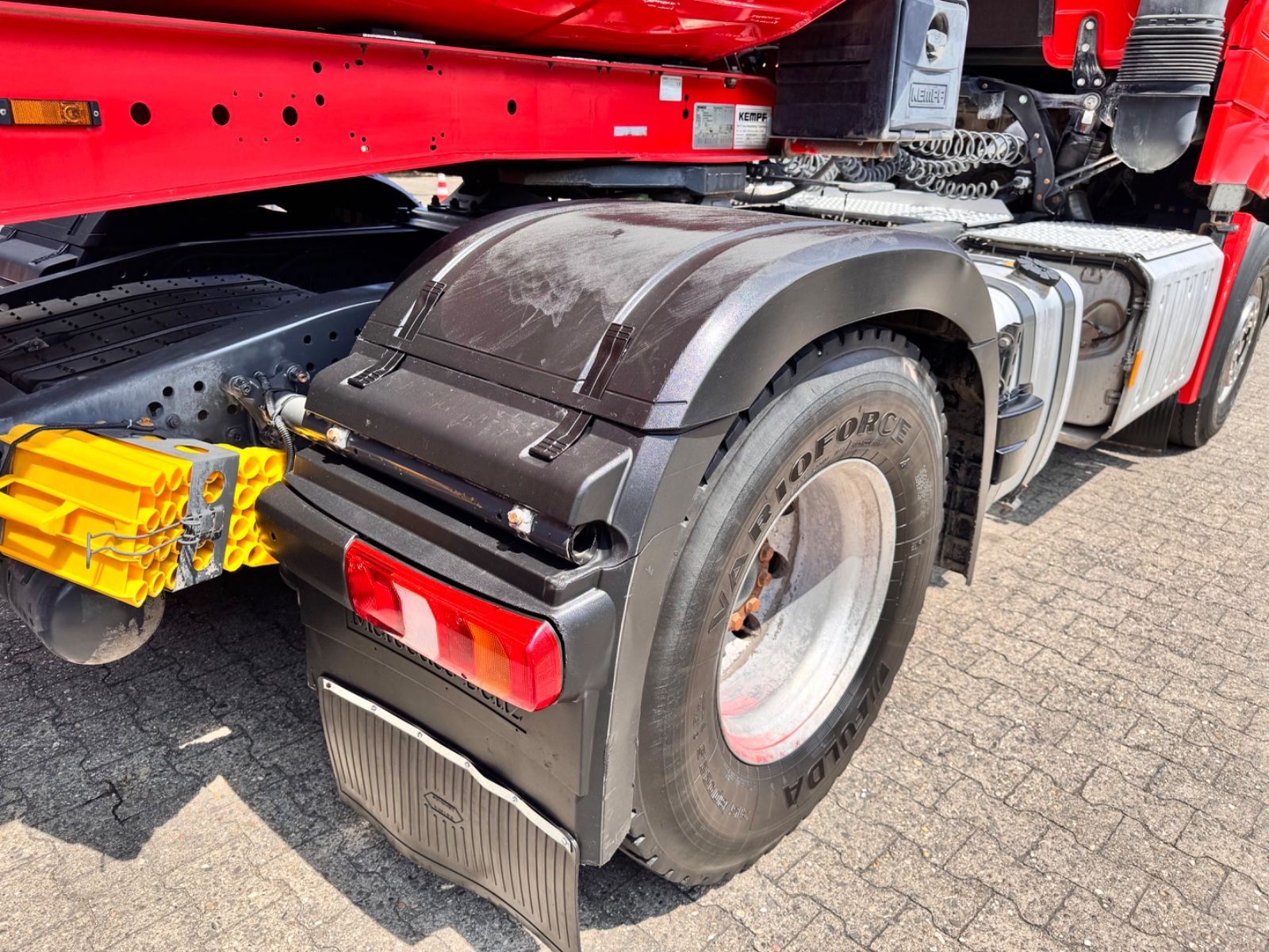Fahrzeugabbildung Mercedes-Benz 1846 Actros  LS Kipphydraulik Alcoa