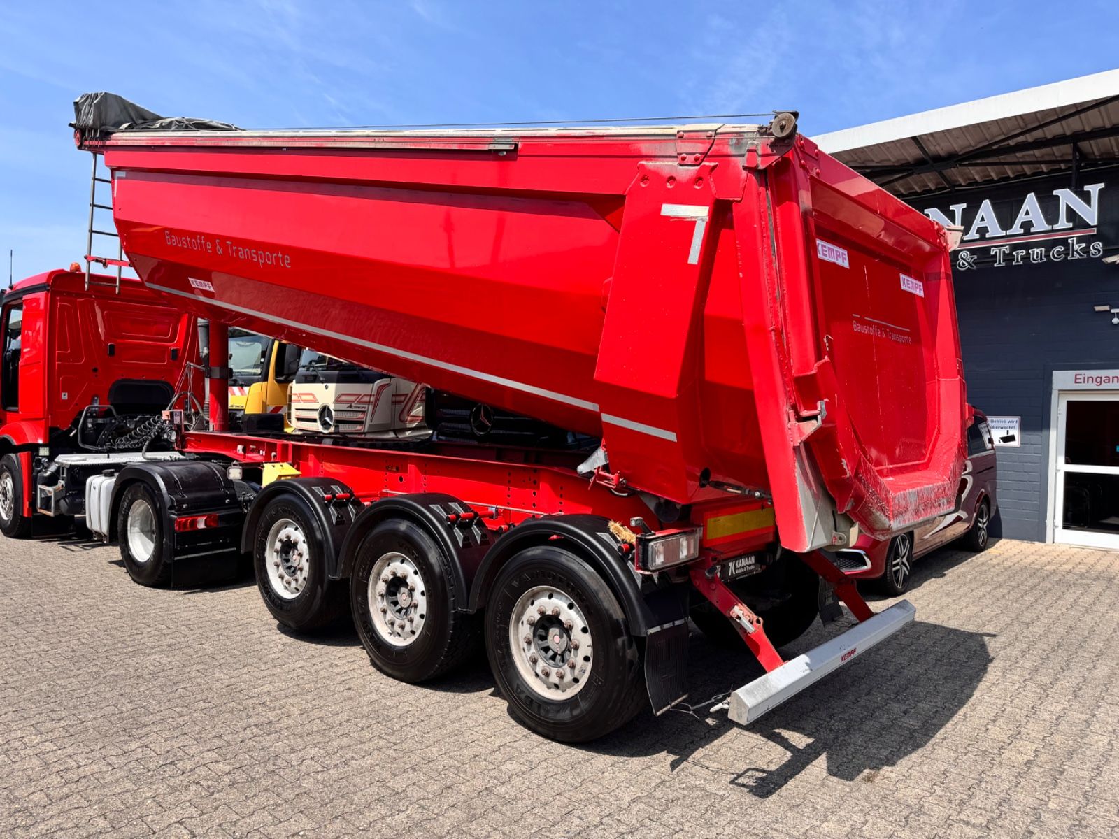 Fahrzeugabbildung Kempf SKM 35/3  Alu Mulde ca.28m³ el. Verdeck  5.020Kg