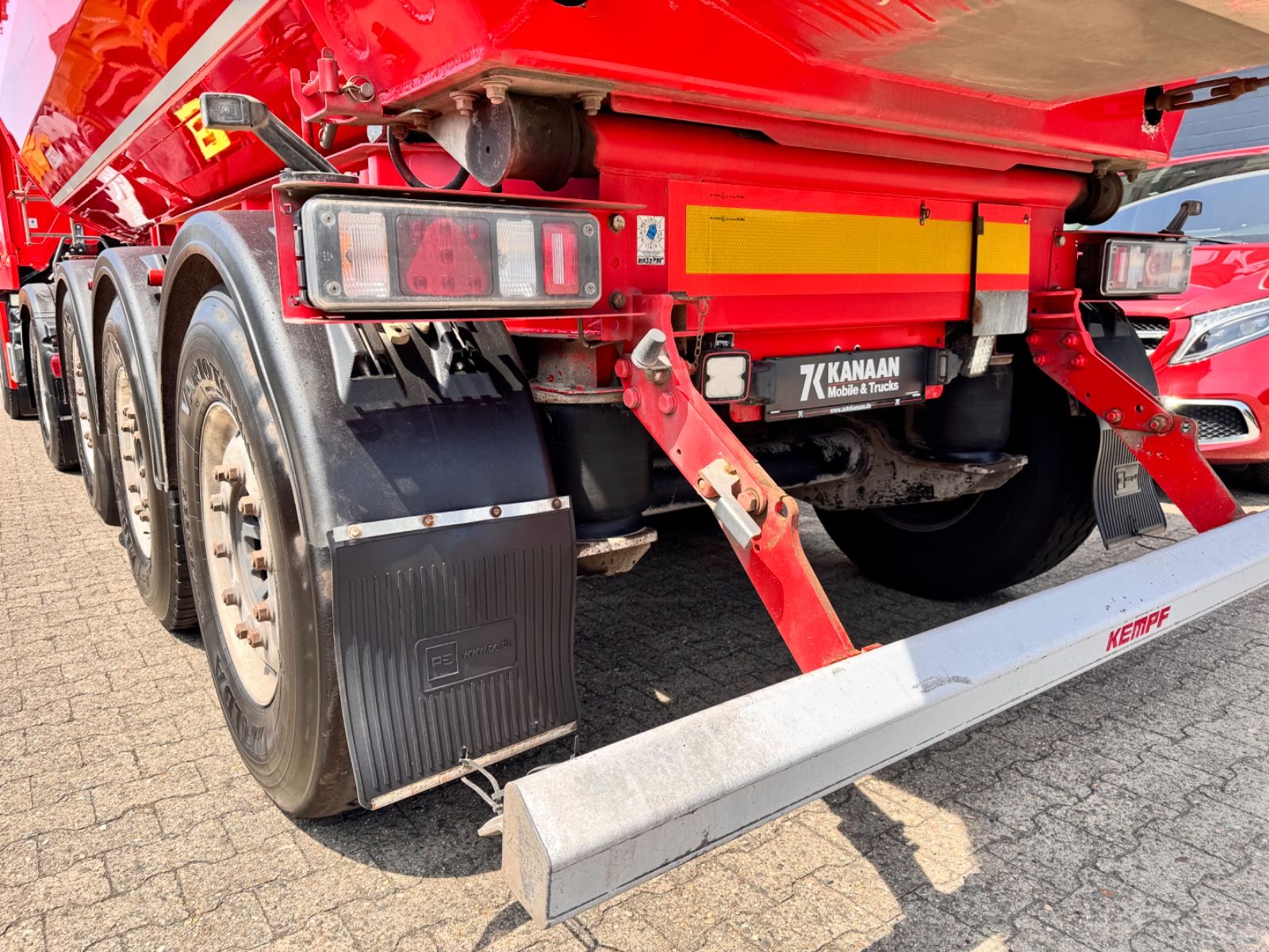 Fahrzeugabbildung Kempf SKM 35/3  Alu Mulde ca.28m³ el. Verdeck  5.020Kg