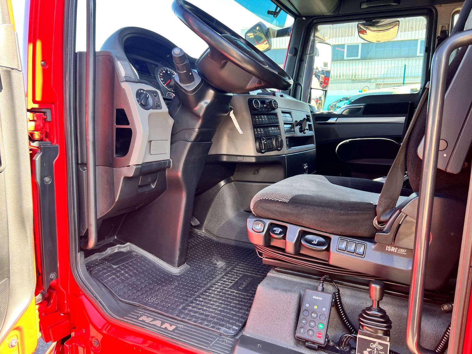 Fahrzeugabbildung MAN TGX 18.510 XLX 4x4H BLS -Pritarder TOP TÜV NEU