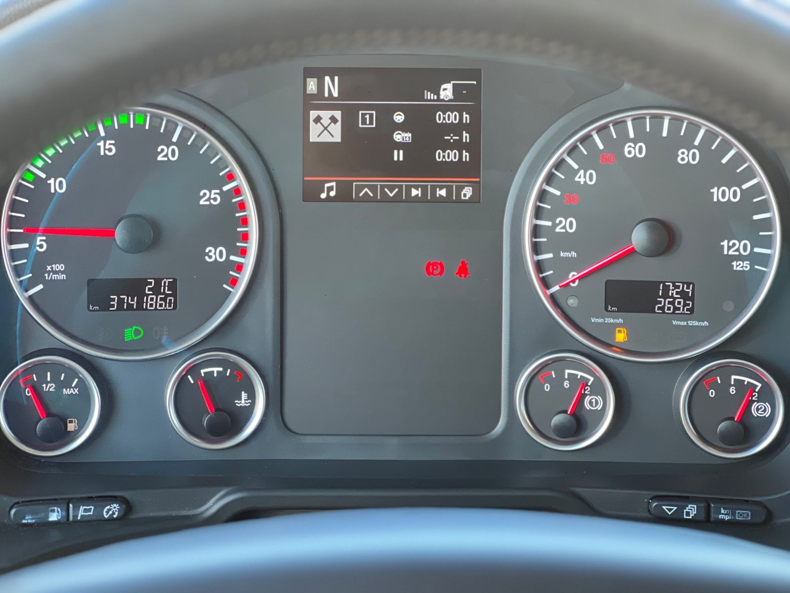 Fahrzeugabbildung MAN TGX 18.510 XLX 4x4H BLS -Pritarder TOP TÜV NEU