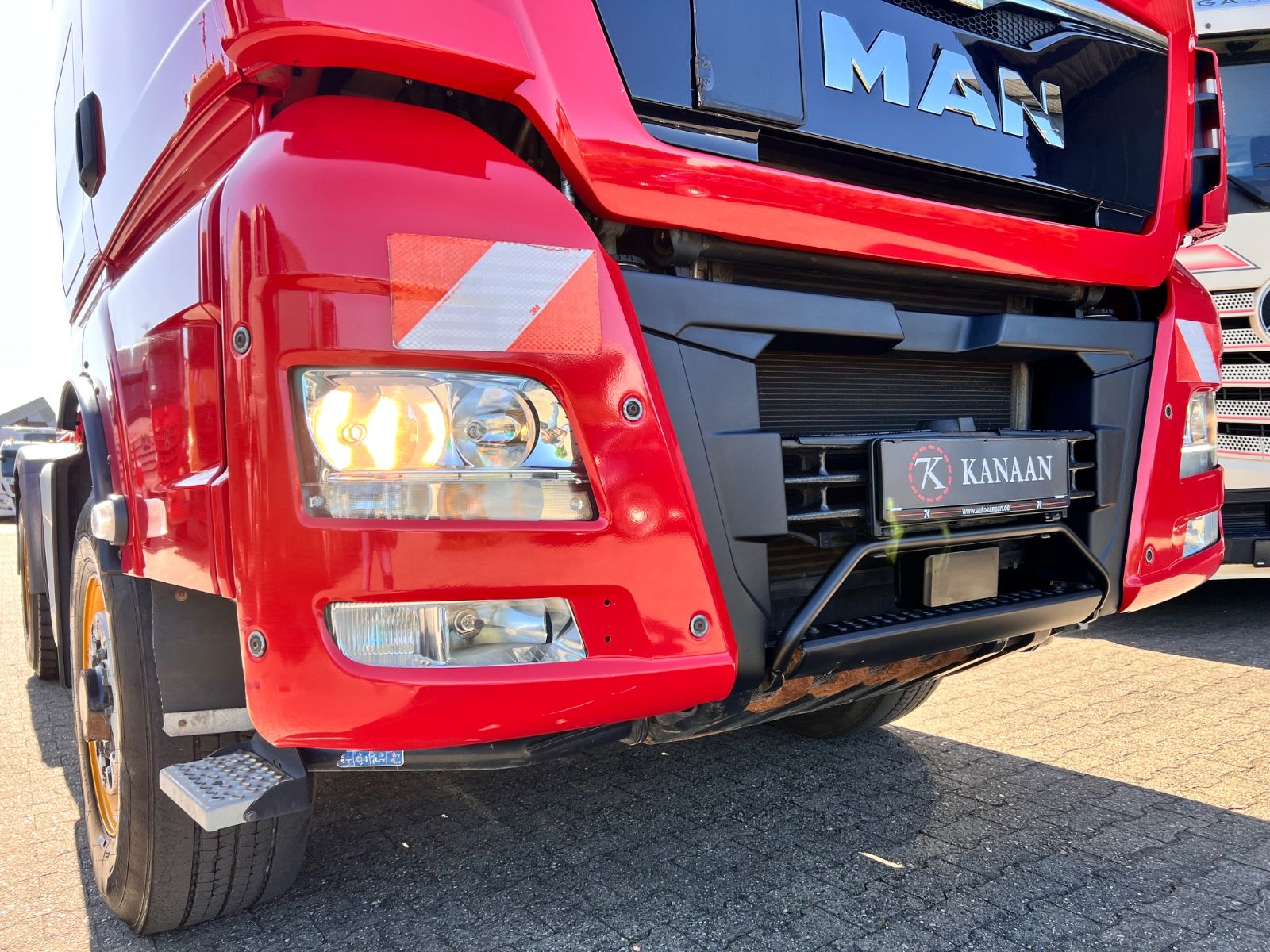 Fahrzeugabbildung MAN TGX 18.510 XLX 4x4H BLS -Pritarder TOP TÜV NEU