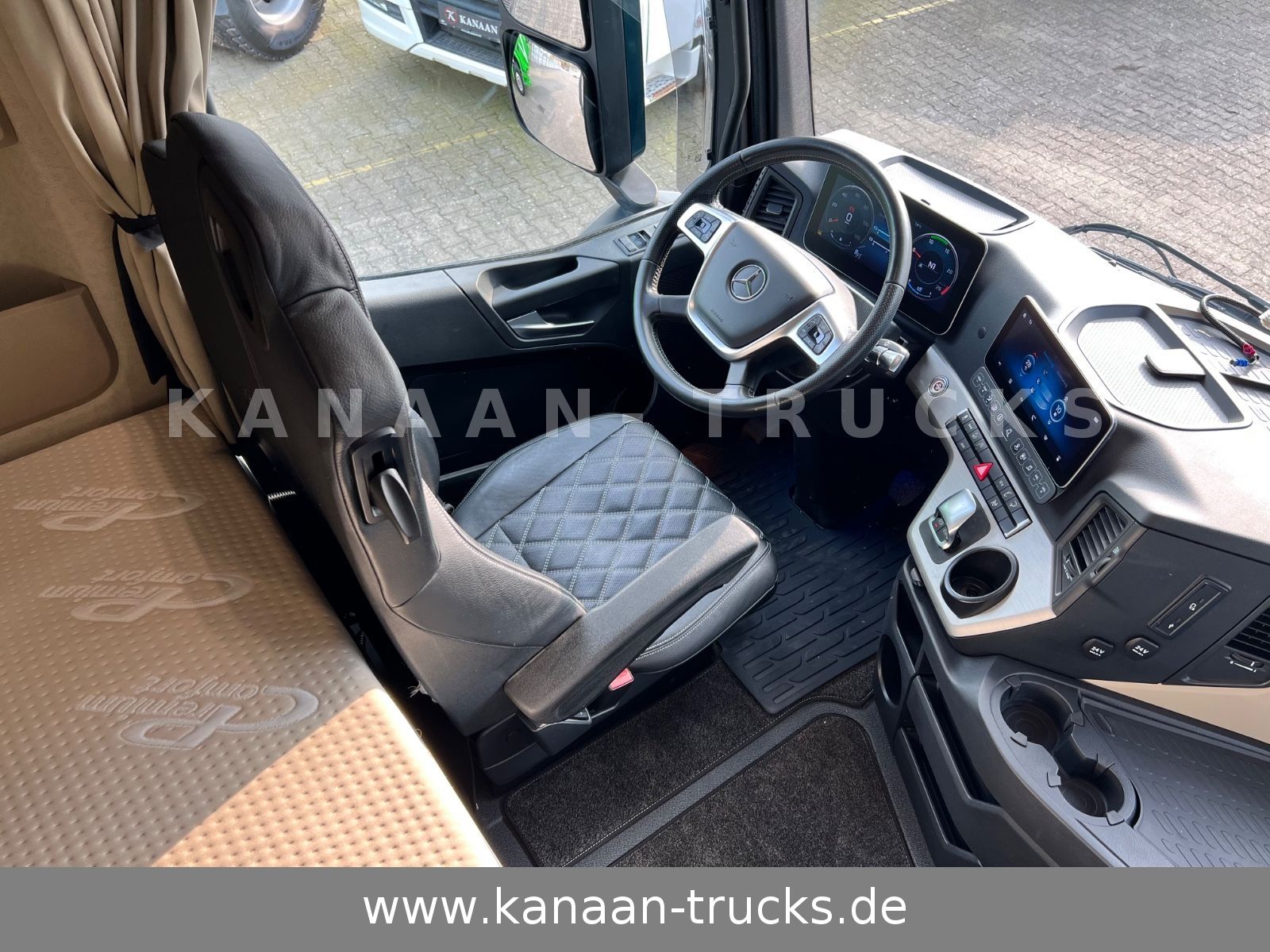 Fahrzeugabbildung Mercedes-Benz 1858 LS Actros 5 GigaSpace leder Xenon 1860 1863