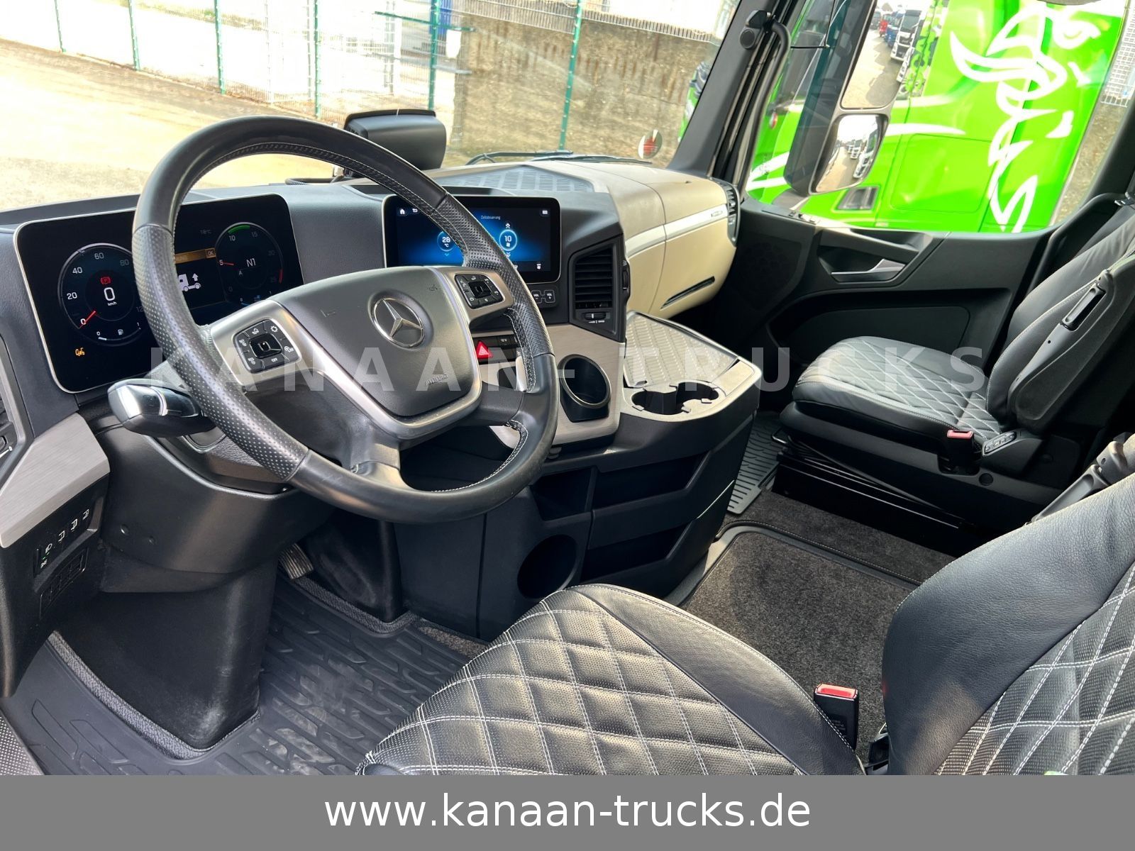 Fahrzeugabbildung Mercedes-Benz 1858 LS Actros 5 GigaSpace leder Xenon 1860 1863
