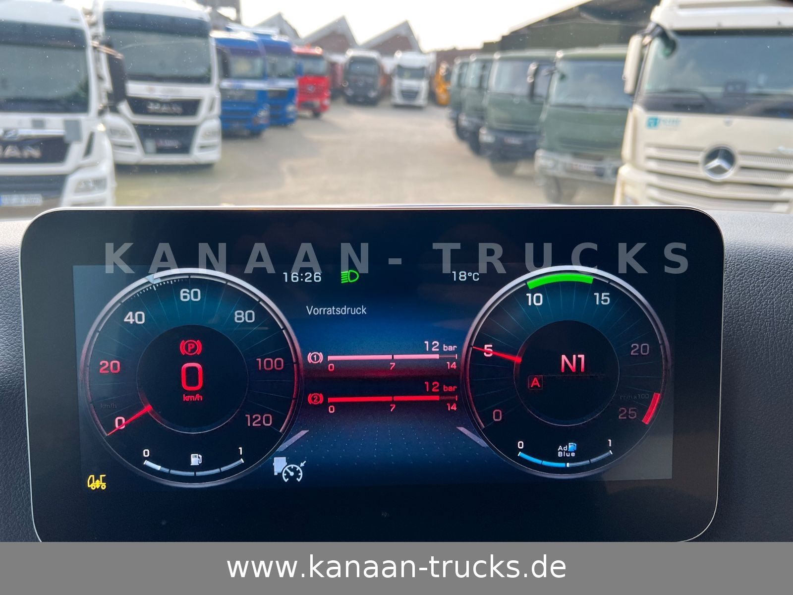 Fahrzeugabbildung Mercedes-Benz 1858 LS Actros 5 GigaSpace leder Xenon 1860 1863