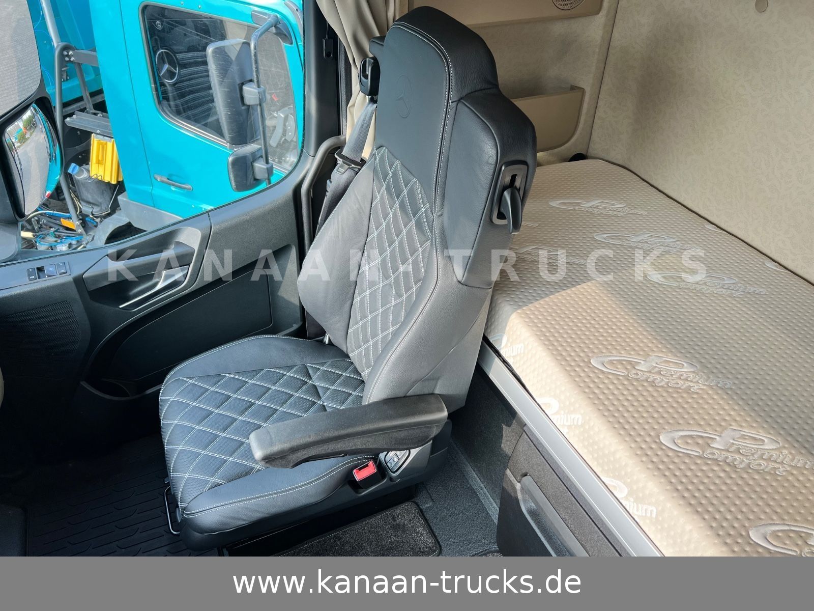 Fahrzeugabbildung Mercedes-Benz 1858 LS Actros 5 GigaSpace leder Xenon 1860 1863