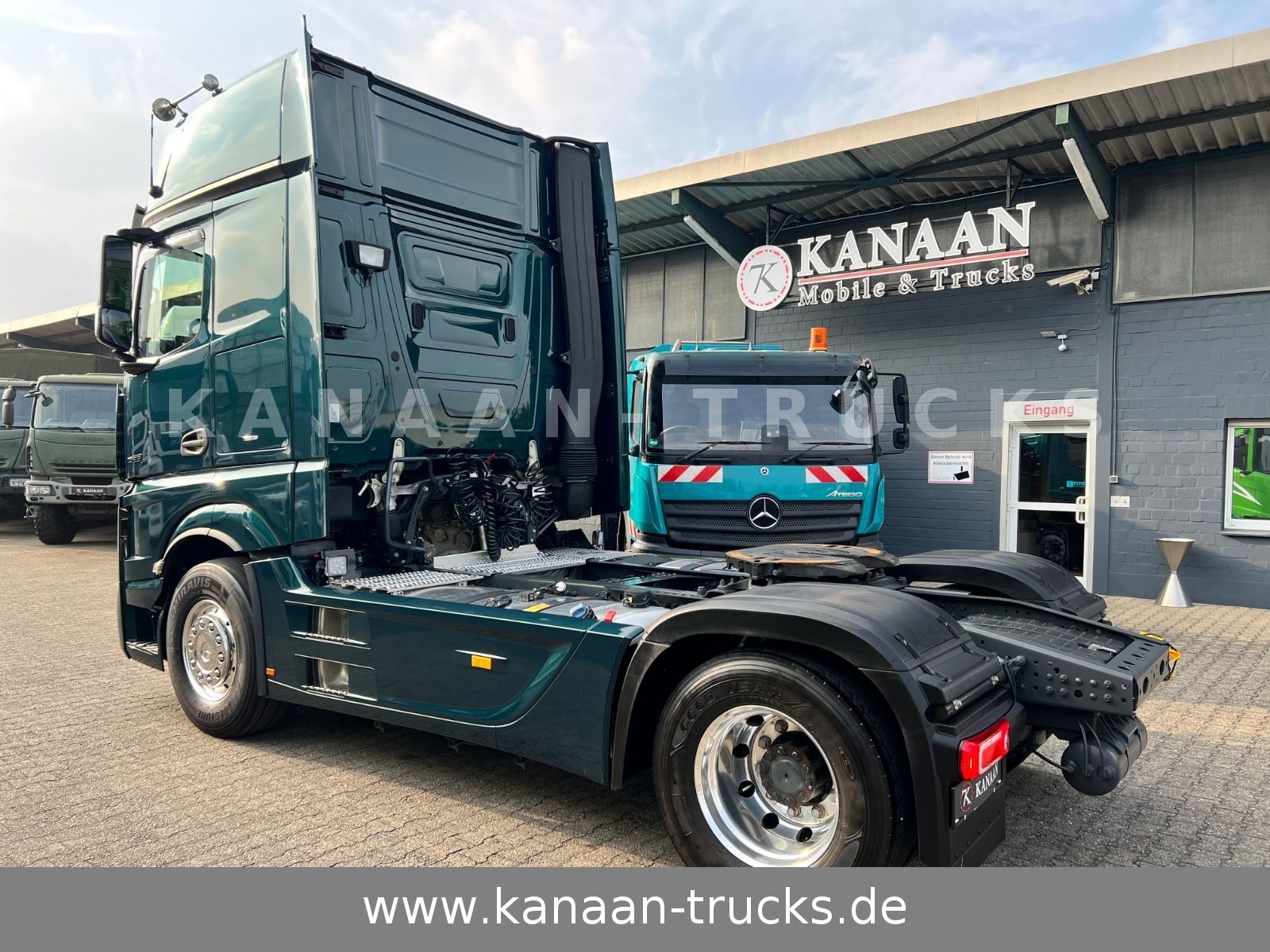 Fahrzeugabbildung Mercedes-Benz 1858 LS Actros 5 GigaSpace leder Xenon 1860 1863