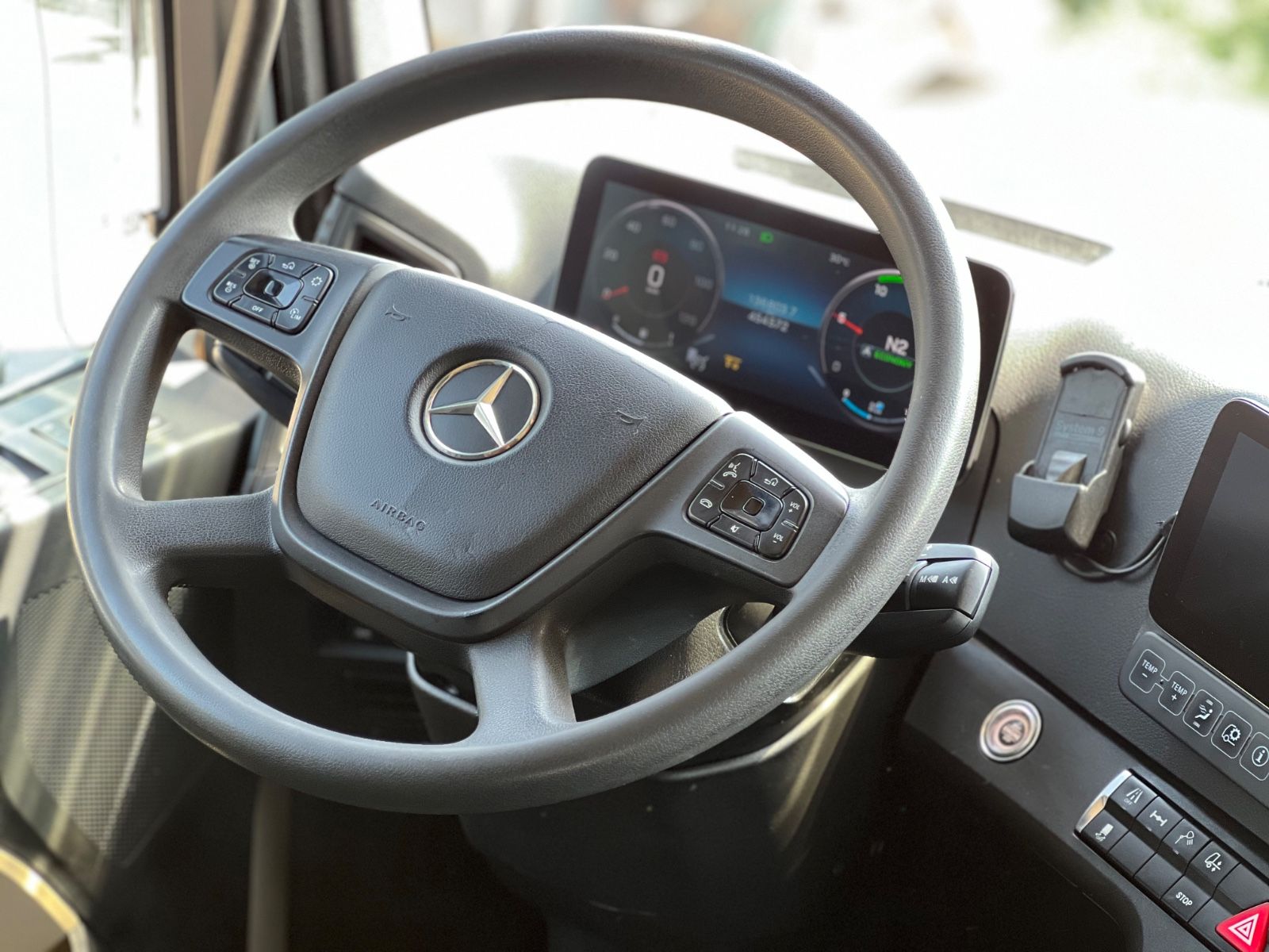 Fahrzeugabbildung Mercedes-Benz 1846 LS  Actros 5 4x2 Kipphydraulik