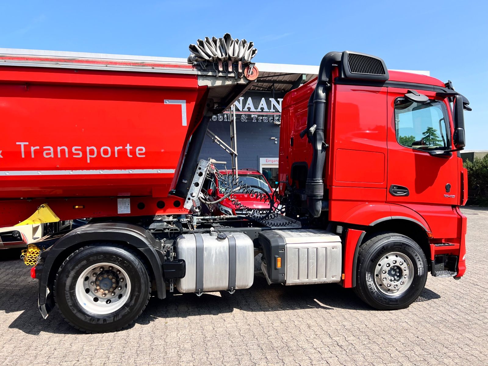 Fahrzeugabbildung Mercedes-Benz 1846 LS  Actros 5 4x2 Kipphydraulik