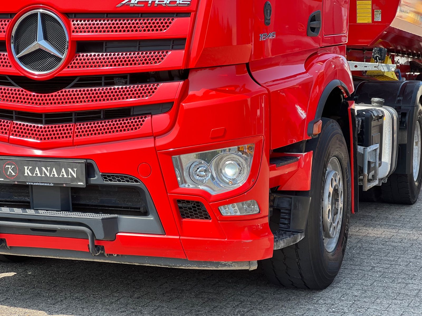 Fahrzeugabbildung Mercedes-Benz 1846 LS  Actros 5 4x2 Kipphydraulik