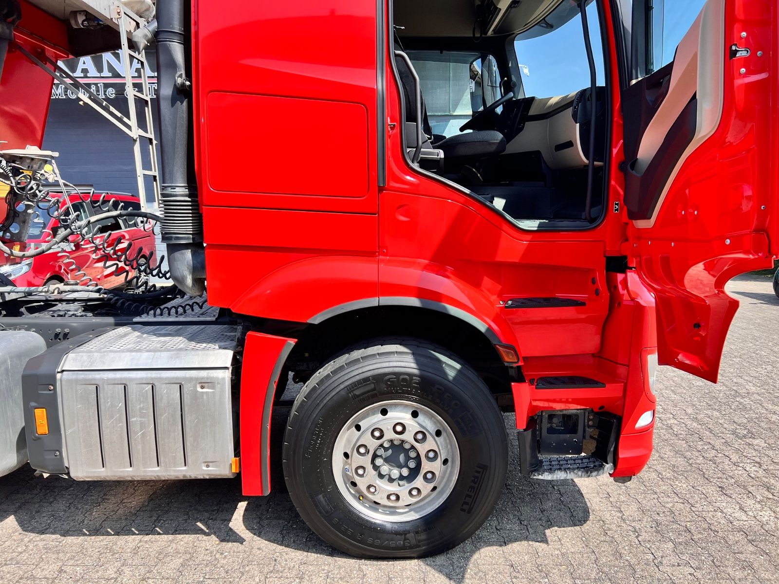 Fahrzeugabbildung Mercedes-Benz 1846 LS  Actros 5 4x2 Kipphydraulik