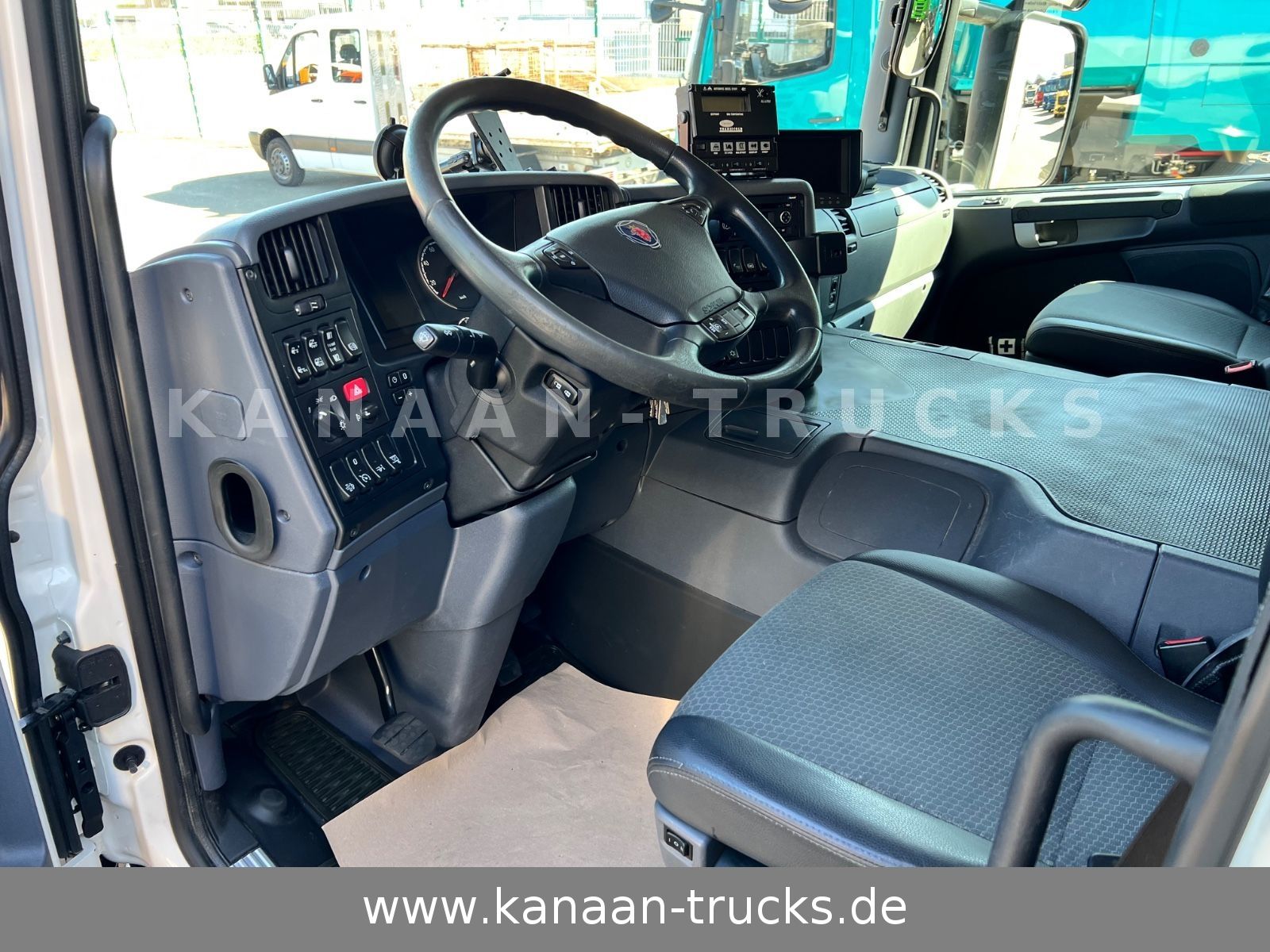 Fahrzeugabbildung Scania P250 Kühlkoffer Carrier Supra1150 Silent  LBW E6