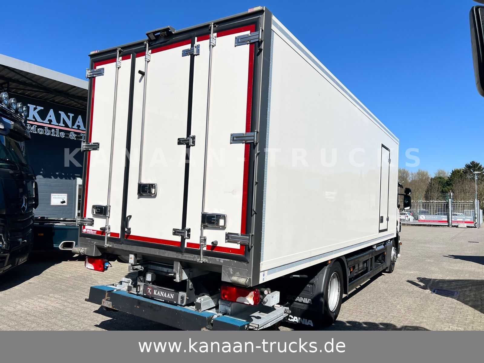 Fahrzeugabbildung Scania P250 Kühlkoffer Carrier Supra1150 Silent  LBW E6