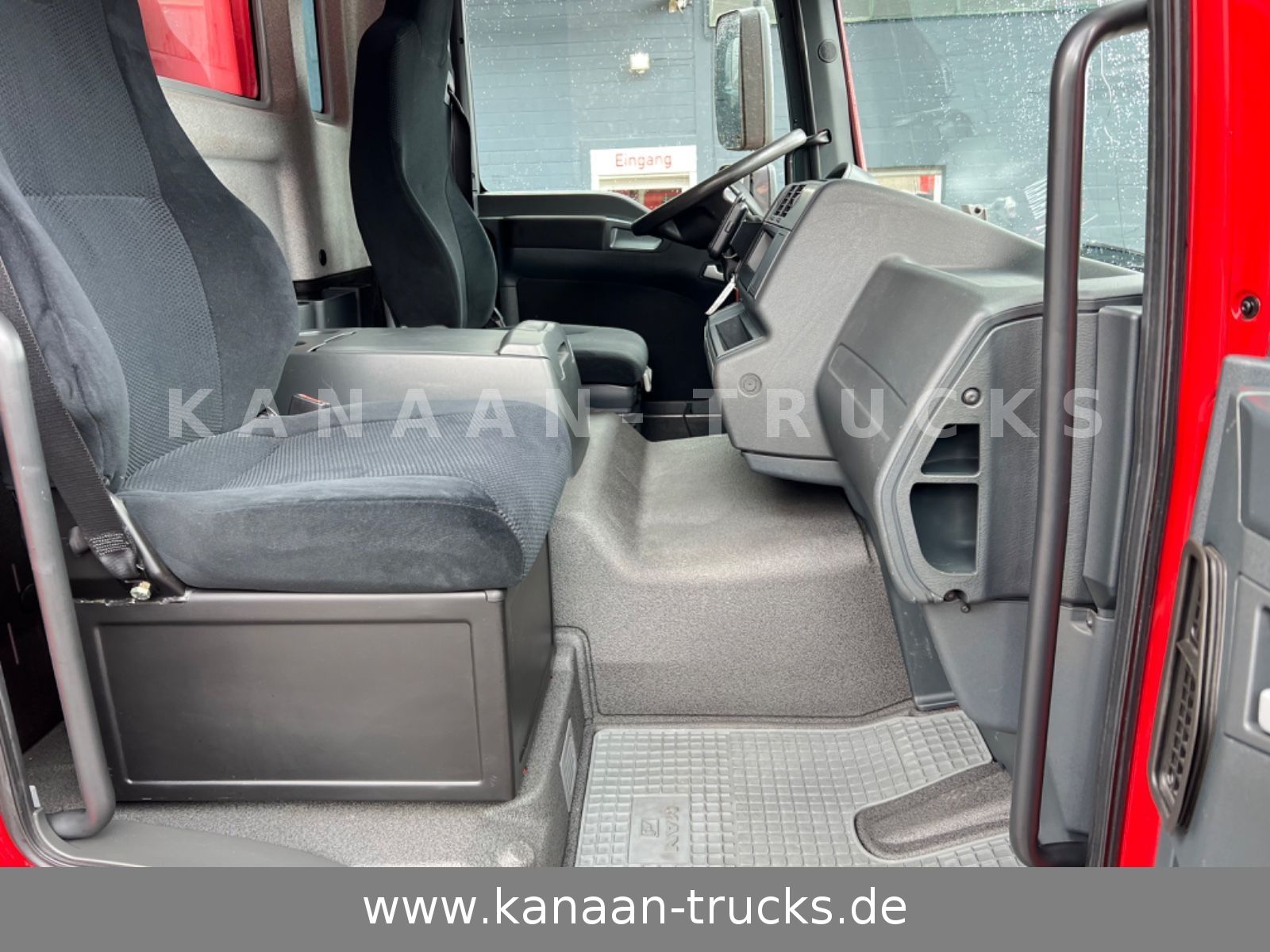 Fahrzeugabbildung MAN TGM 15.250  Spezial Aufbau Langmaterial 7,5m