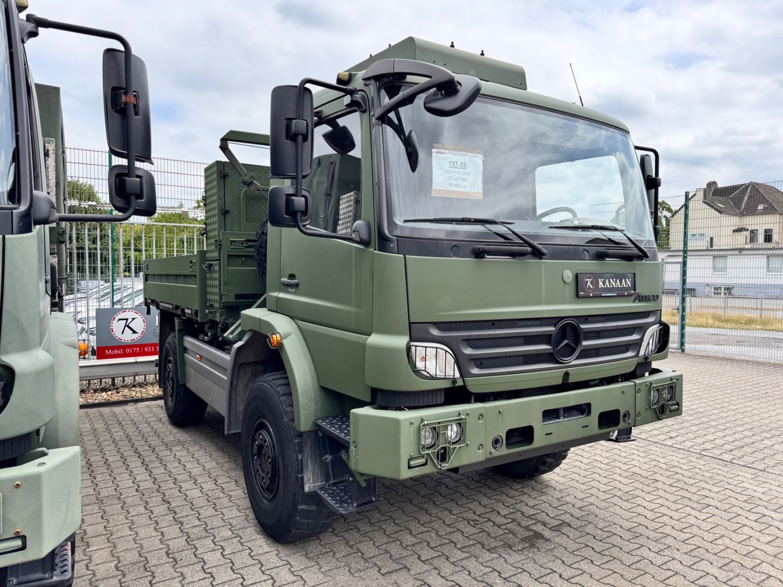 Fahrzeugabbildung Mercedes-Benz 1018 Atego 4x4 Allrad  Miltär Camper Expedition
