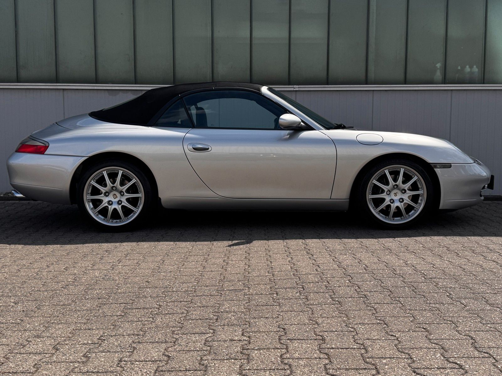 Fahrzeugabbildung Porsche 911  Carrera Cabrio *XENON|KLIMA|SHZ|LEDER*