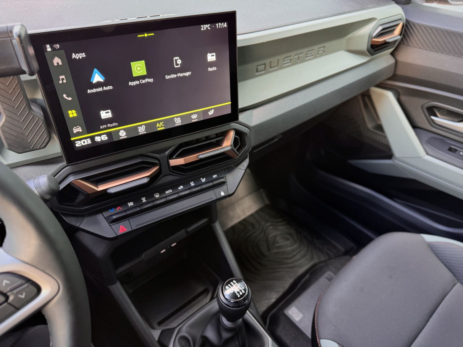 Fahrzeugabbildung Dacia Duster III TCe 130 Extreme 4x4 *CAM|CARPLAY*