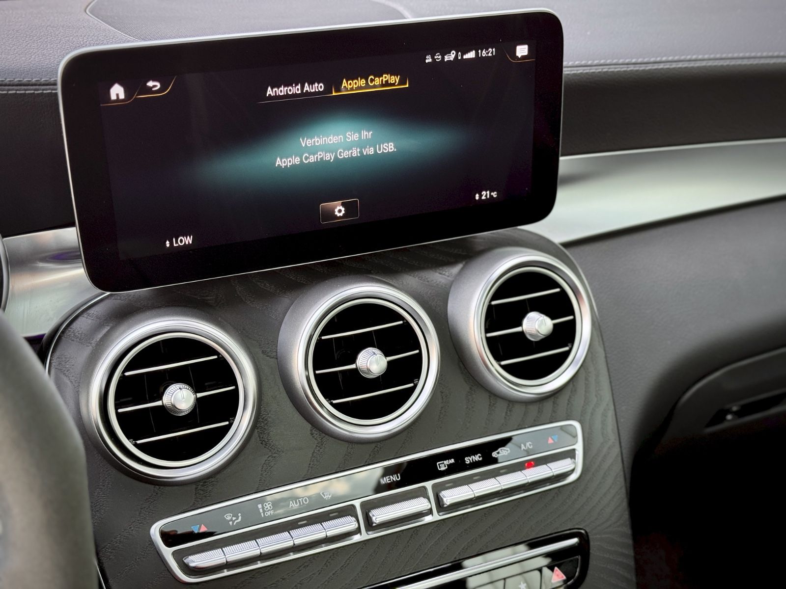 Fahrzeugabbildung Mercedes-Benz GLC 63 S AMG 4MATIC *9G|HEAD-UP|PANORAMA*