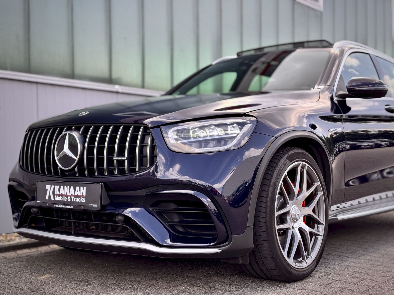 Fahrzeugabbildung Mercedes-Benz GLC 63 S AMG 4MATIC *9G|HEAD-UP|PANORAMA*