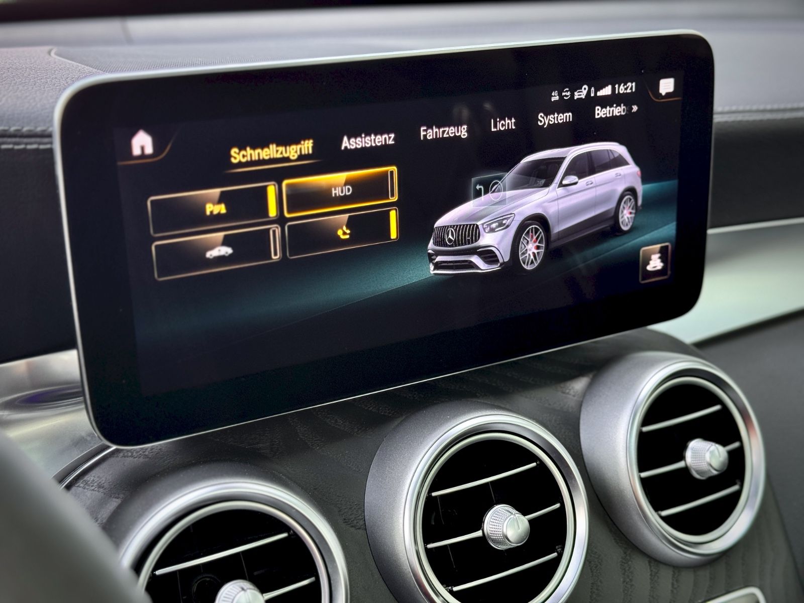 Fahrzeugabbildung Mercedes-Benz GLC 63 S AMG 4MATIC *9G|HEAD-UP|PANORAMA*