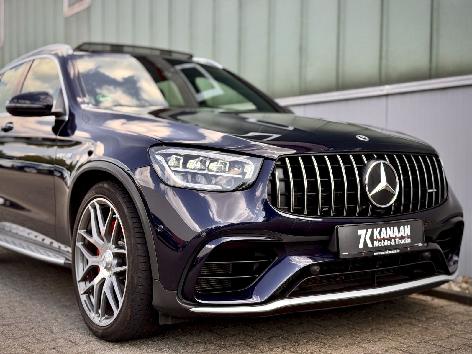 Fahrzeugabbildung Mercedes-Benz GLC 63 S AMG 4MATIC *9G|HEAD-UP|PANORAMA*