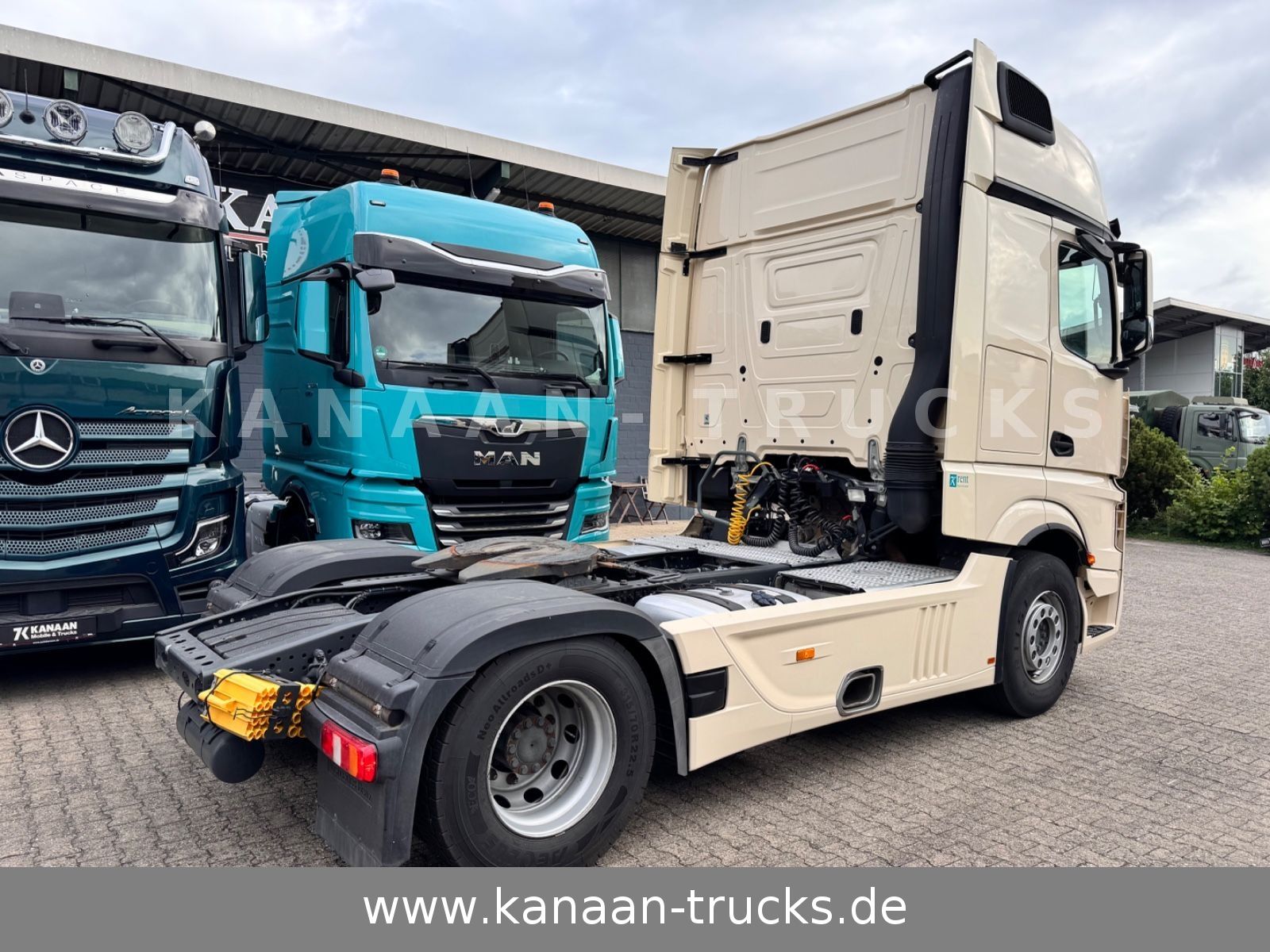 Fahrzeugabbildung Mercedes-Benz 1848 LS Actros 4  GigaSpace  Retarder