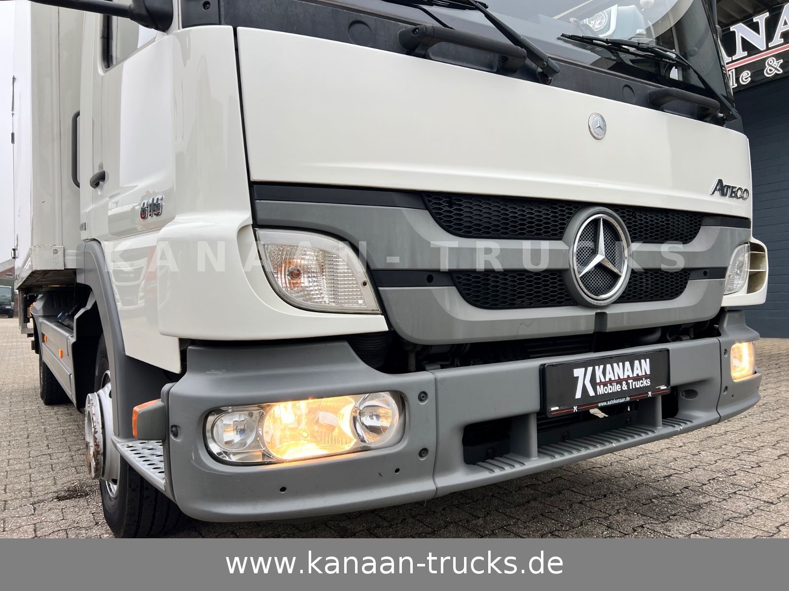 Fahrzeugabbildung Mercedes-Benz 816 Atego Tiefkühlkoffer Carrier LBW