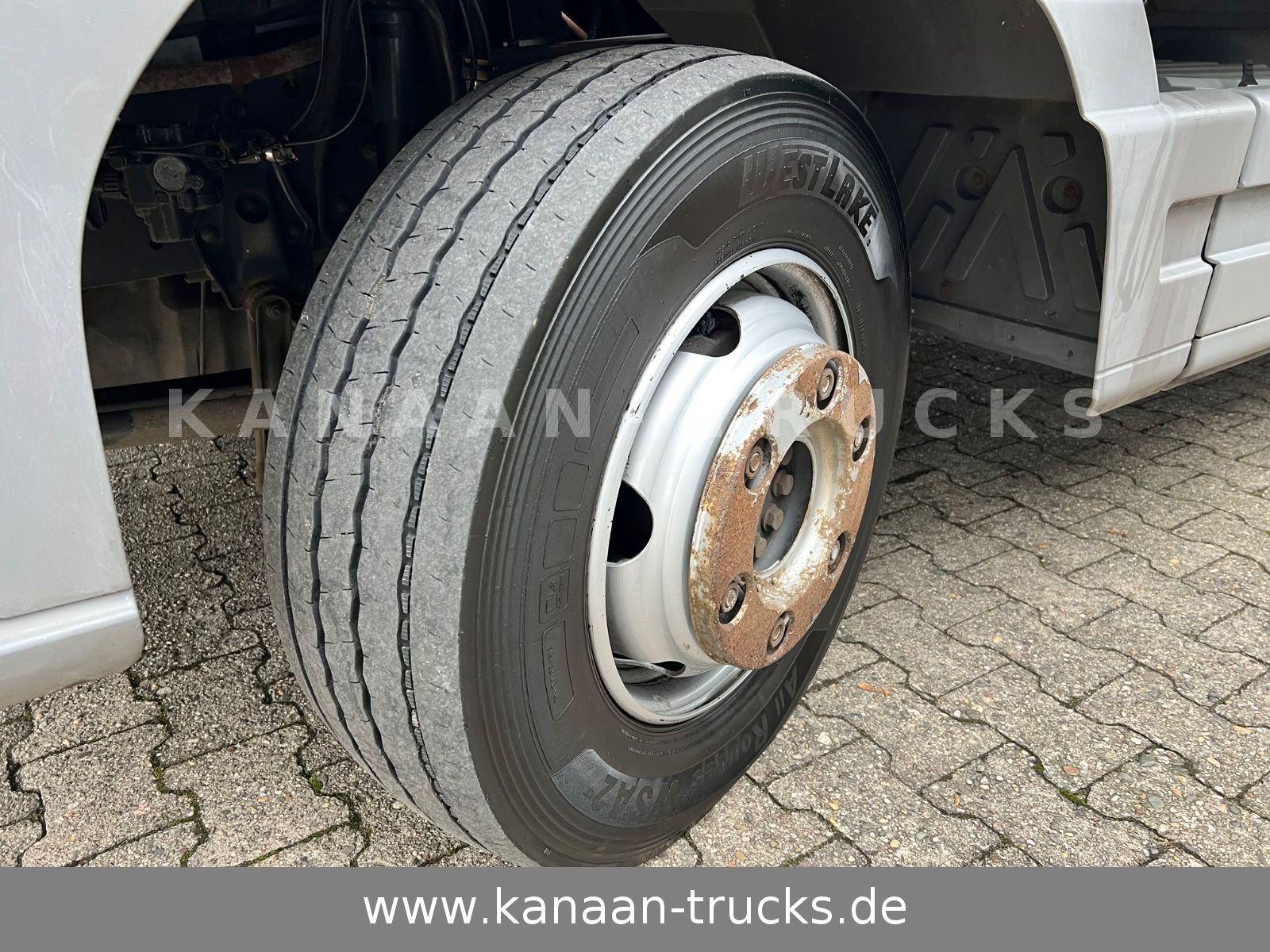 Fahrzeugabbildung Mercedes-Benz 816 Atego Tiefkühlkoffer Carrier LBW