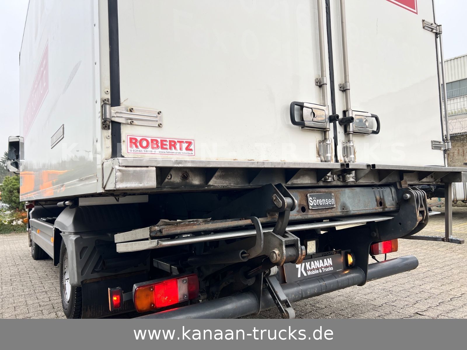 Fahrzeugabbildung Mercedes-Benz 816 Atego Tiefkühlkoffer Carrier LBW