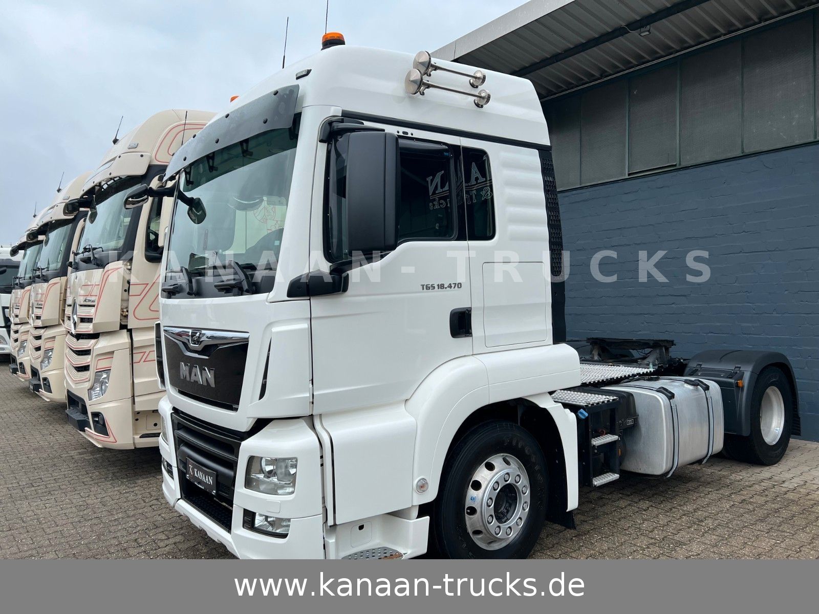 Fahrzeugabbildung MAN TGS 18.470 LX   SILO Kompressor Intarder 7.049Kg