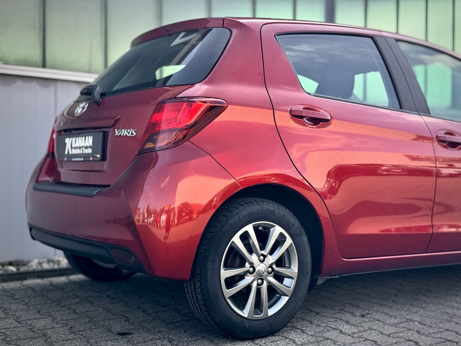 Fahrzeugabbildung Toyota Yaris 1.3 Comfort *CAM|KLIMA|TEL*