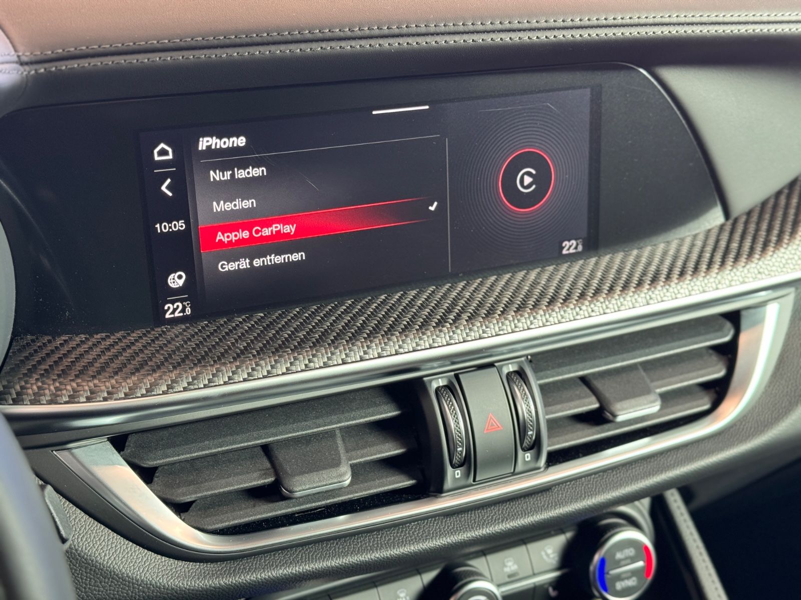 Fahrzeugabbildung Alfa Romeo Stelvio 2.9V6 Q4 Bi-Turbo Quadrifoglio*ACC|HIFI*