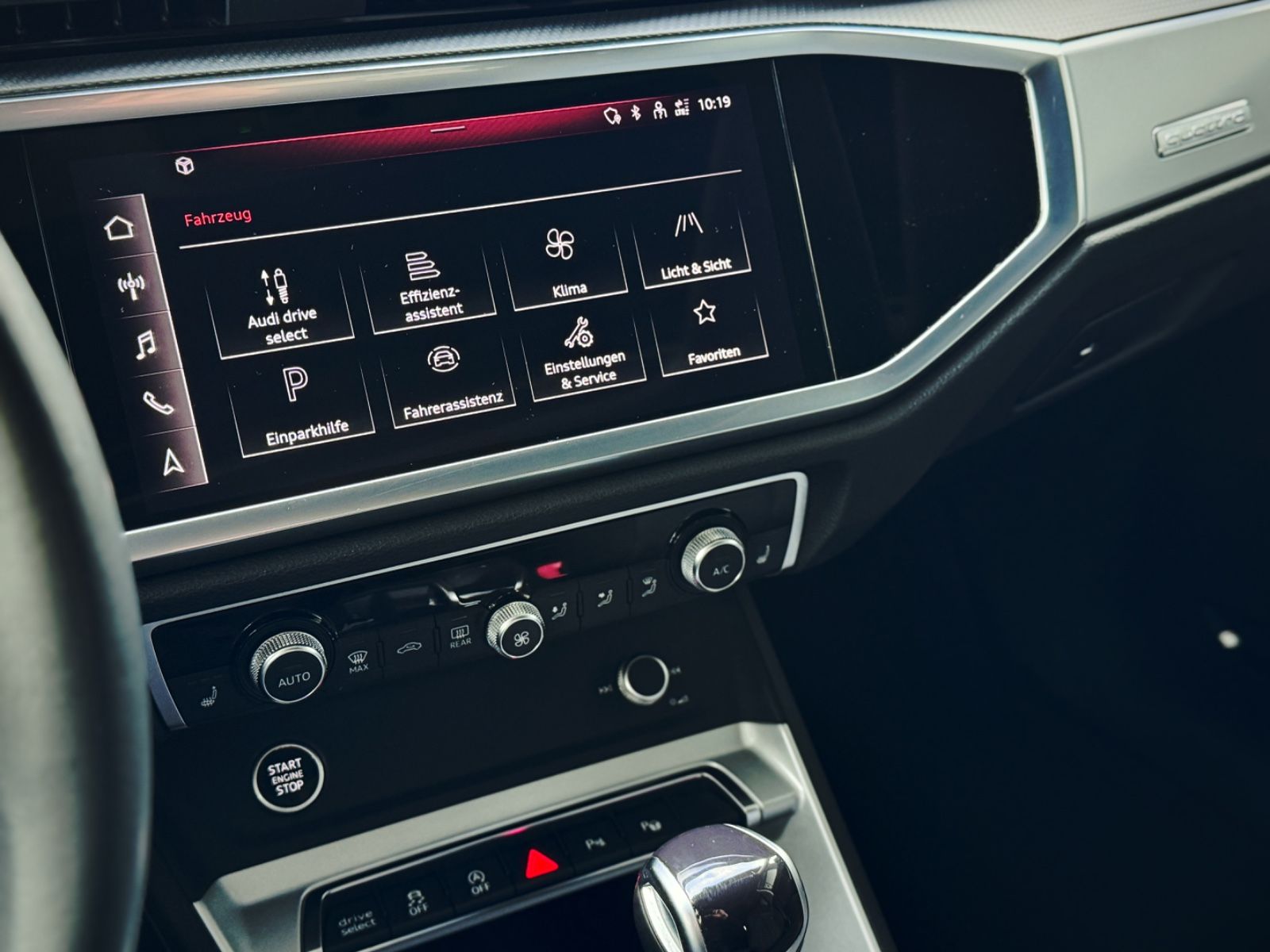 Fahrzeugabbildung Audi Q3 Sportback 35 TDI Quattro S-Line*PANO|AHK|NAV*