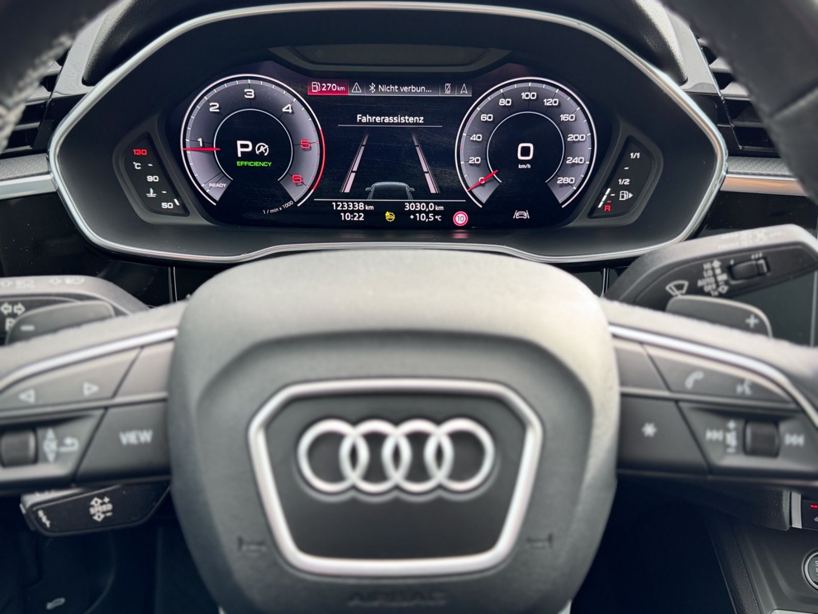 Fahrzeugabbildung Audi Q3 Sportback 35 TDI Quattro S-Line*PANO|AHK|NAV*