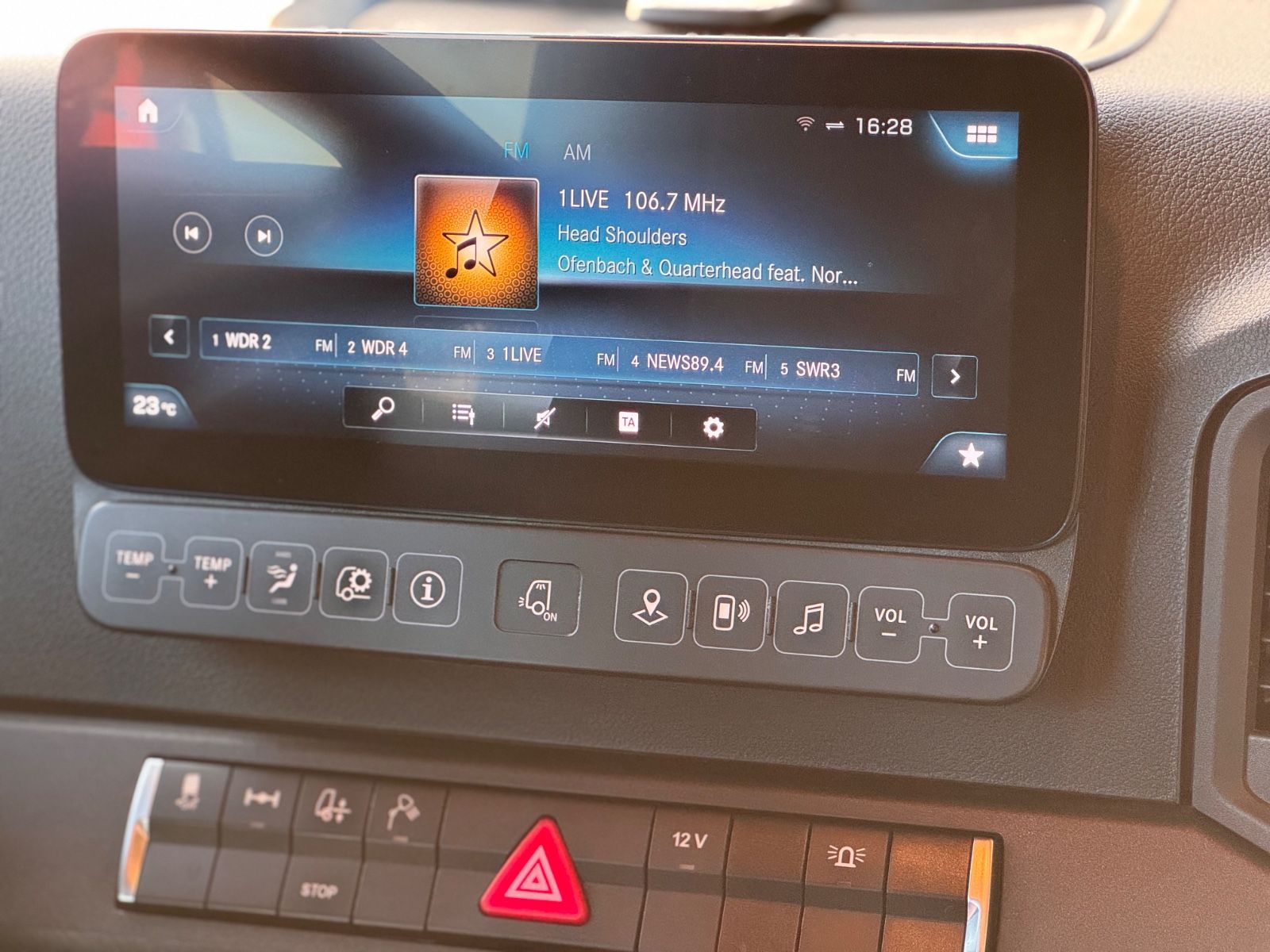 Fahrzeugabbildung Mercedes-Benz 1846 Actros 5  Hydr. Kipper / Walkingfloor 2-Weg