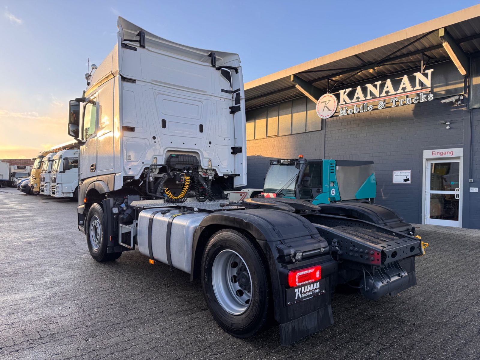 Fahrzeugabbildung Mercedes-Benz 1846 Actros 5  Hydr. Kipper / Walkingfloor 2-Weg