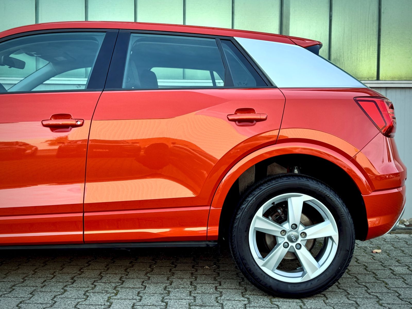 Fahrzeugabbildung Audi Q2 30 TDI S-Tronic Sport *LED|NAVI|PDC|S-LINE*